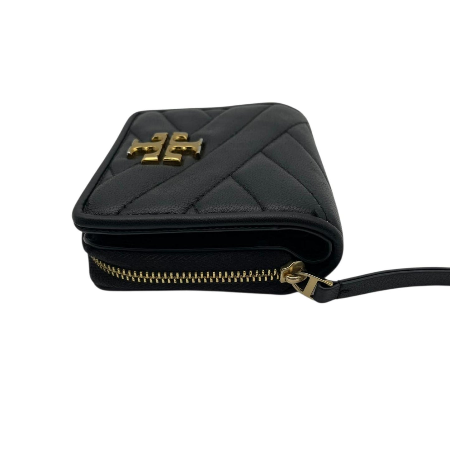 美品 トリーバーチ TORYBURCH 財布 二つ折り財布 コンパクトウォレット キルティング レザー ブラック 黒 ゴールド金具 キラ シェブロン レディース エレガント クラシック ミニ財布 ラウンドファスナー 小銭入れ ウォレット おしゃれ 可愛い 高級感 上品 M1