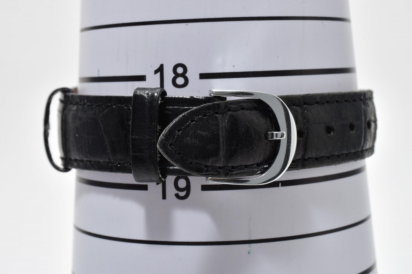 CITIZEN シチズン Eco-Drive E031-K006015CK メンズ腕時計 ソーラー ホワイト文字盤 レザーベルト