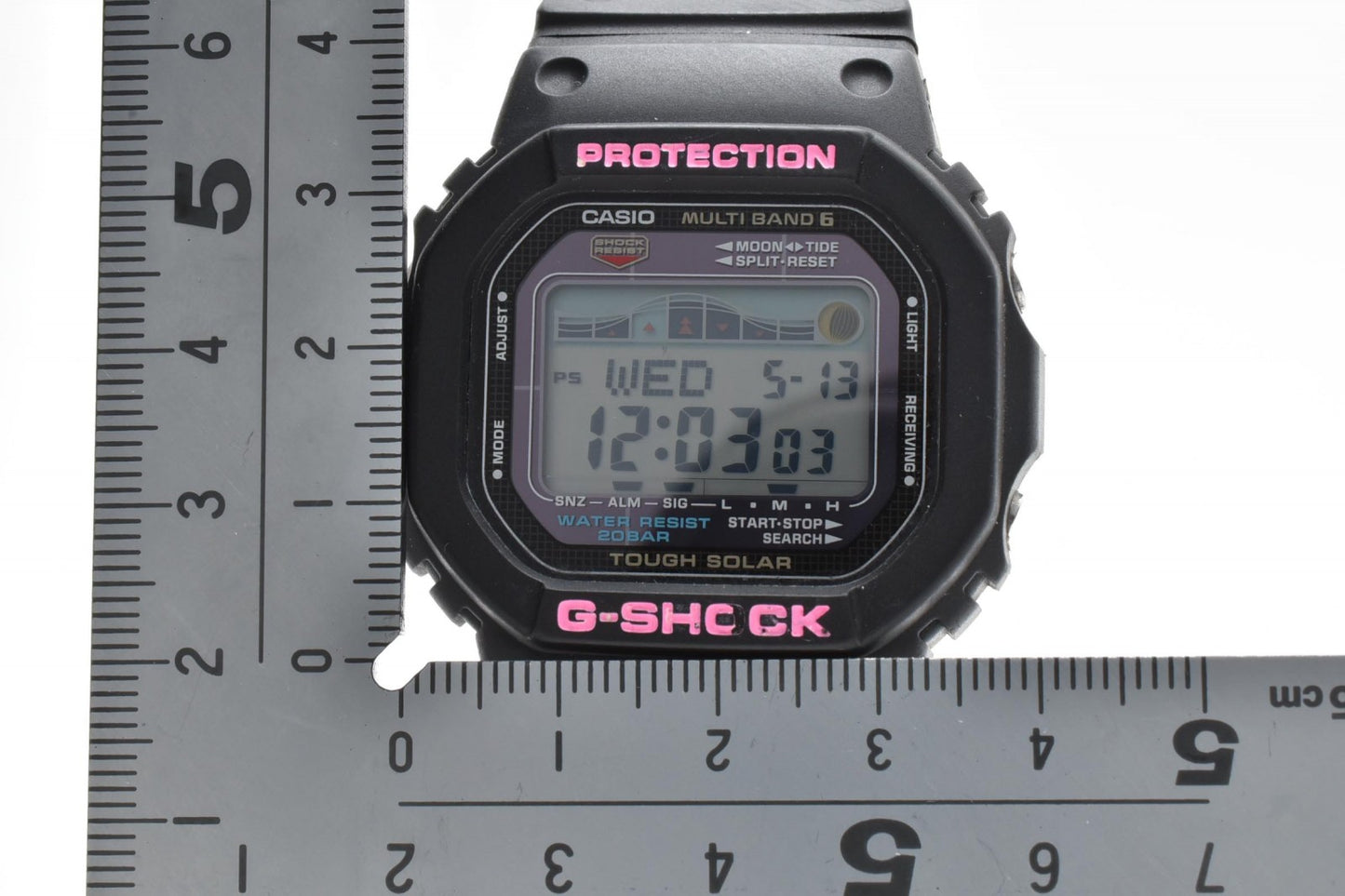 CASIO G-SHOCK GWX-5600 電波ソーラー デジタル メンズ 腕時計 ブラック ピンク スクエアフェイス