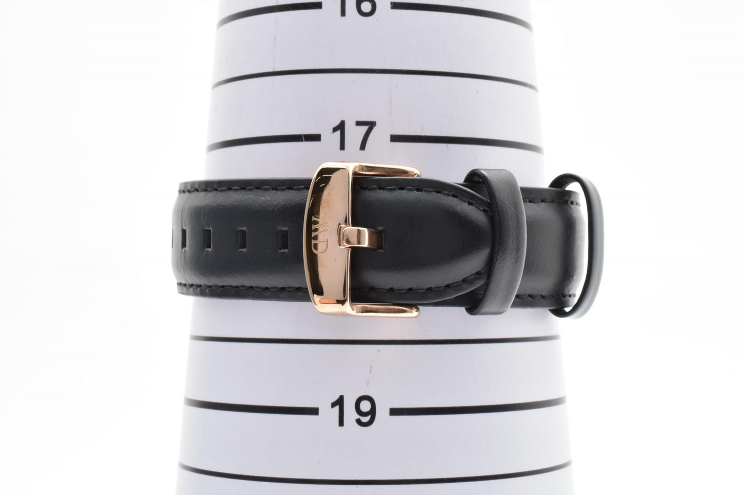 Daniel Wellington ダニエルウェリントン 36R5 腕時計 ブラック文字盤 ローズゴールドケース レザーベルト レディース