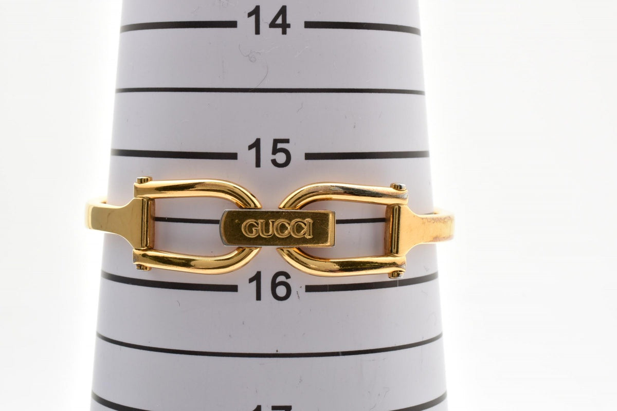 GUCCI グッチ 1500 0366861 クォーツ バングルウォッチ ホワイトシェル調文字盤 ゴールドカラー レディース