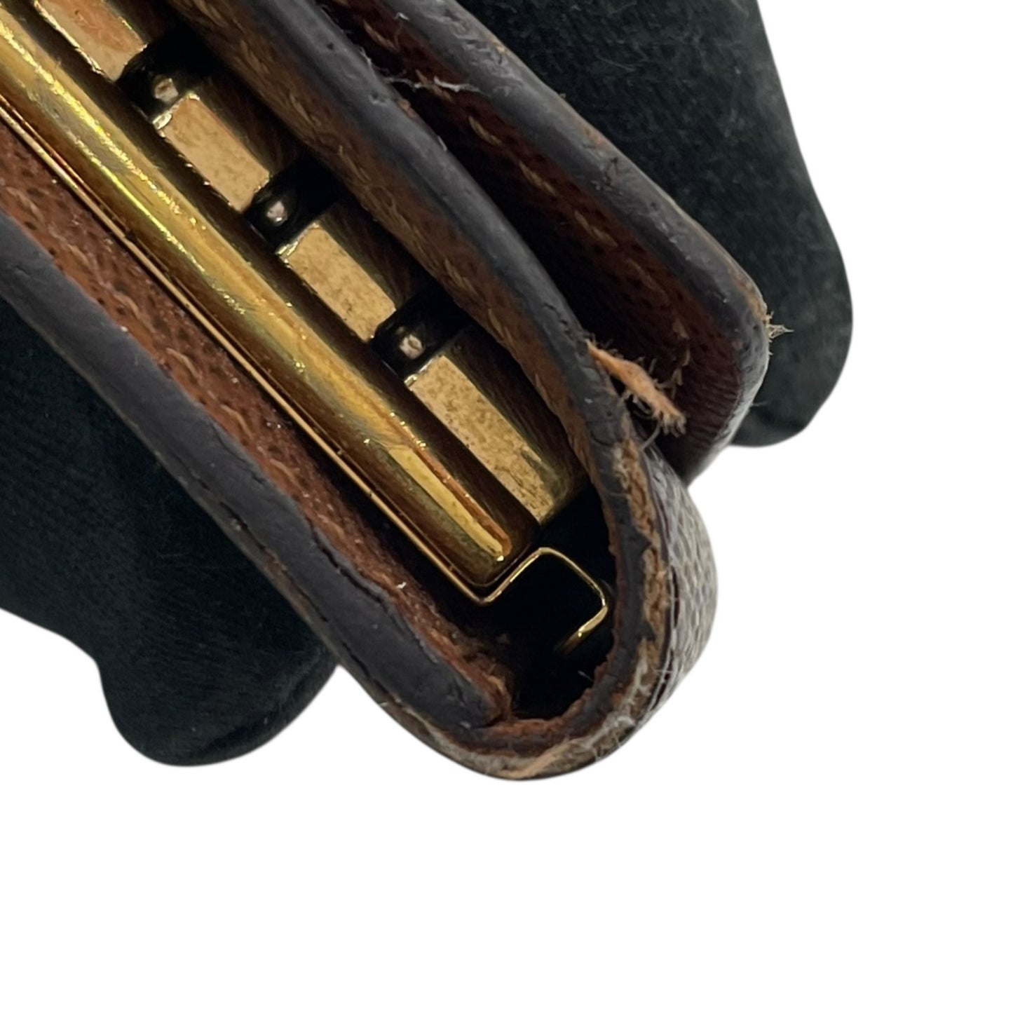 美品 LOUIS VUITTON ルイヴィトン モノグラム 三つ折り 4連キーケース ミュルティクレ4 M69517 茶 ブラウン PVC レザー ゴールド金具 レディース メンズ W3