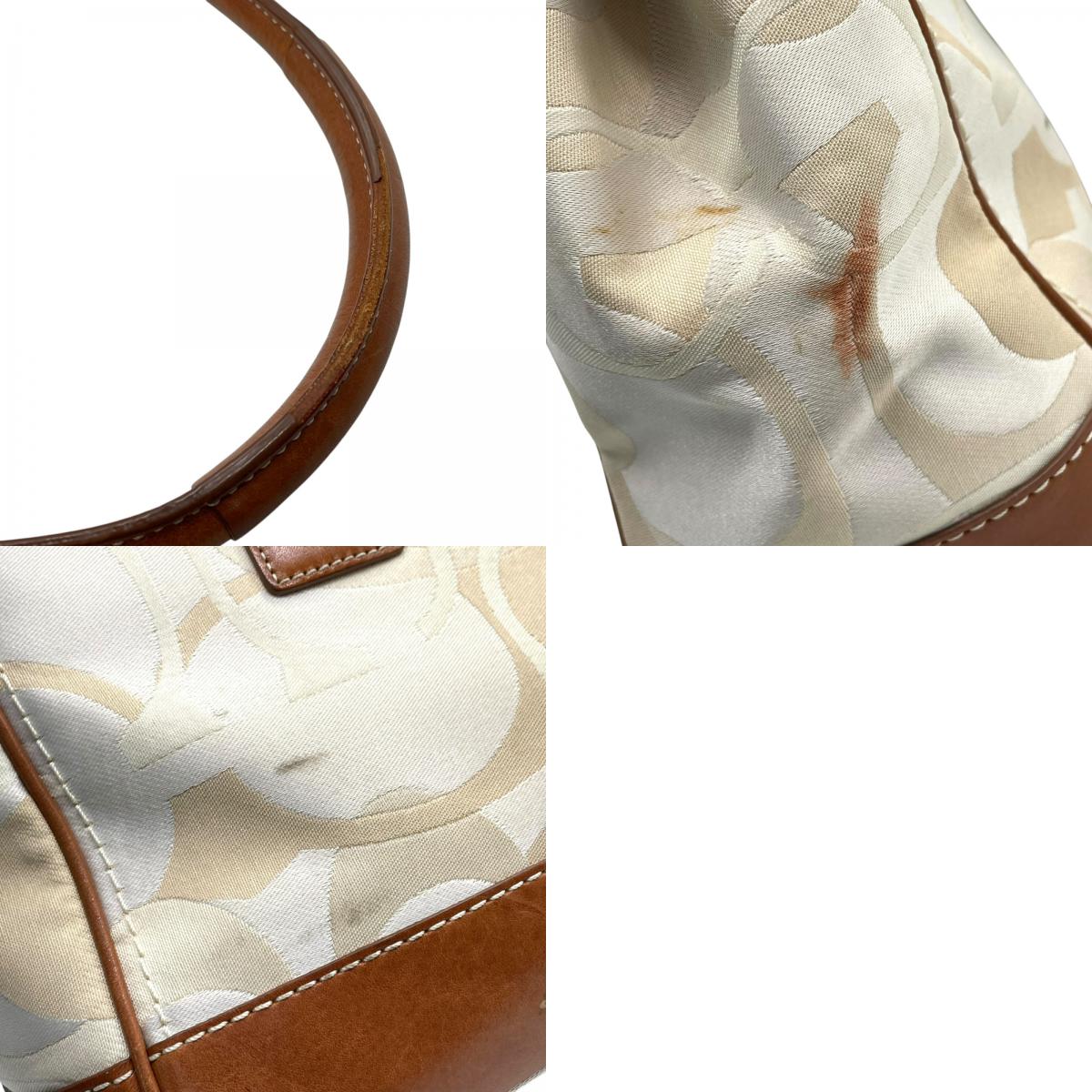 コーチ COACH シグネチャー ハンドバッグ トートバッグ 白 ホワイト 茶 ブラウン キャンバス レザー シルバー金具 ターンロック ロゴチャーム付き スカーフ付き 肩掛け可 レディース T1