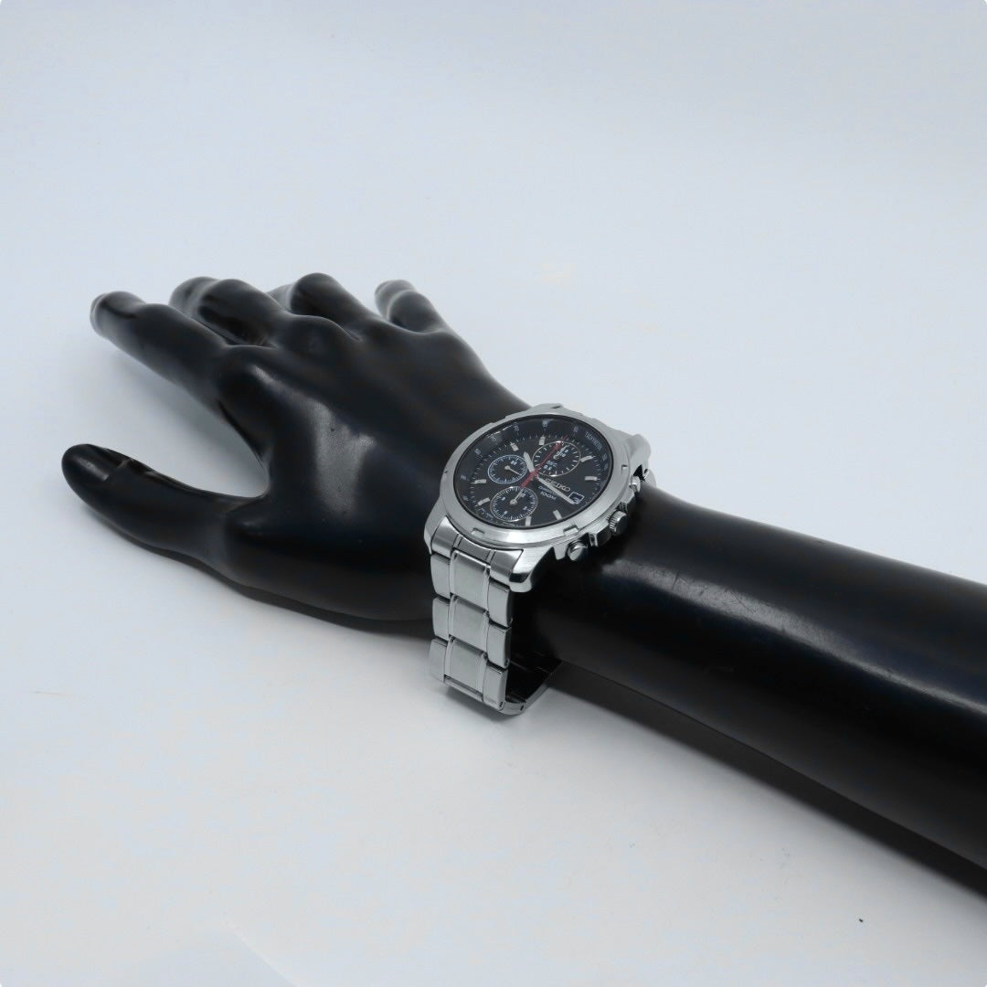 極美品 SEIKO セイコー 腕時計 クロノグラフ 7T92-0BF0 メンズ クオーツ 100M防水 ブラックダイヤル シルバー デイト タキメーター スポーツ ビジネス カジュアル 日本製ムーブメント クリーニング済み G4