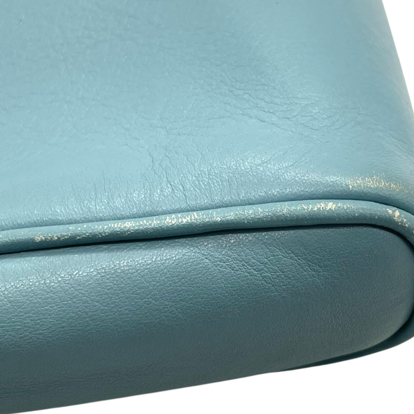 美品 コーチ COACH ポーチ レザー スカイブルー タッセル付き ロゴ 上品 コンパクト 本革 S52