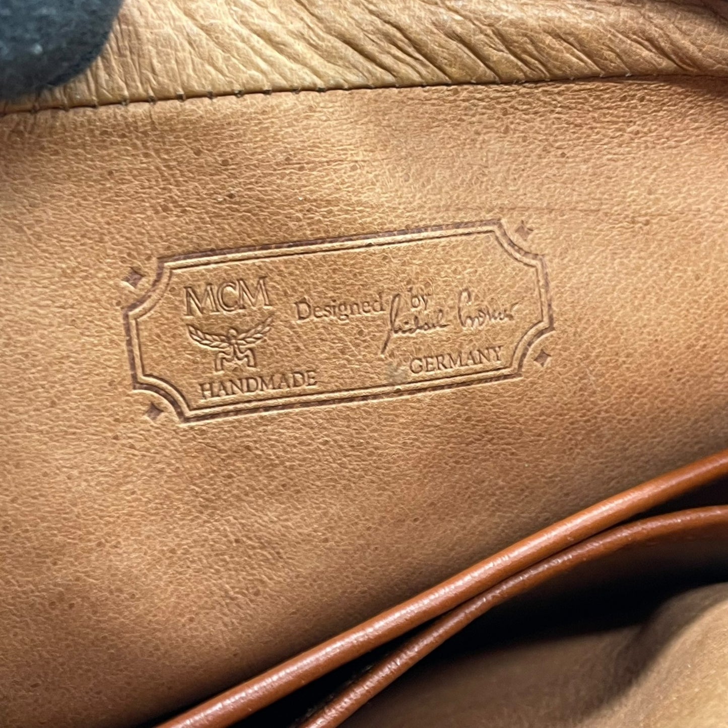 MCM ヴィンテージ ヴィセトス スクエア クラッチバッグ セカンドバッグ ブラウン モノグラム レザー切替 ゴールド金具 ユニセックス s96