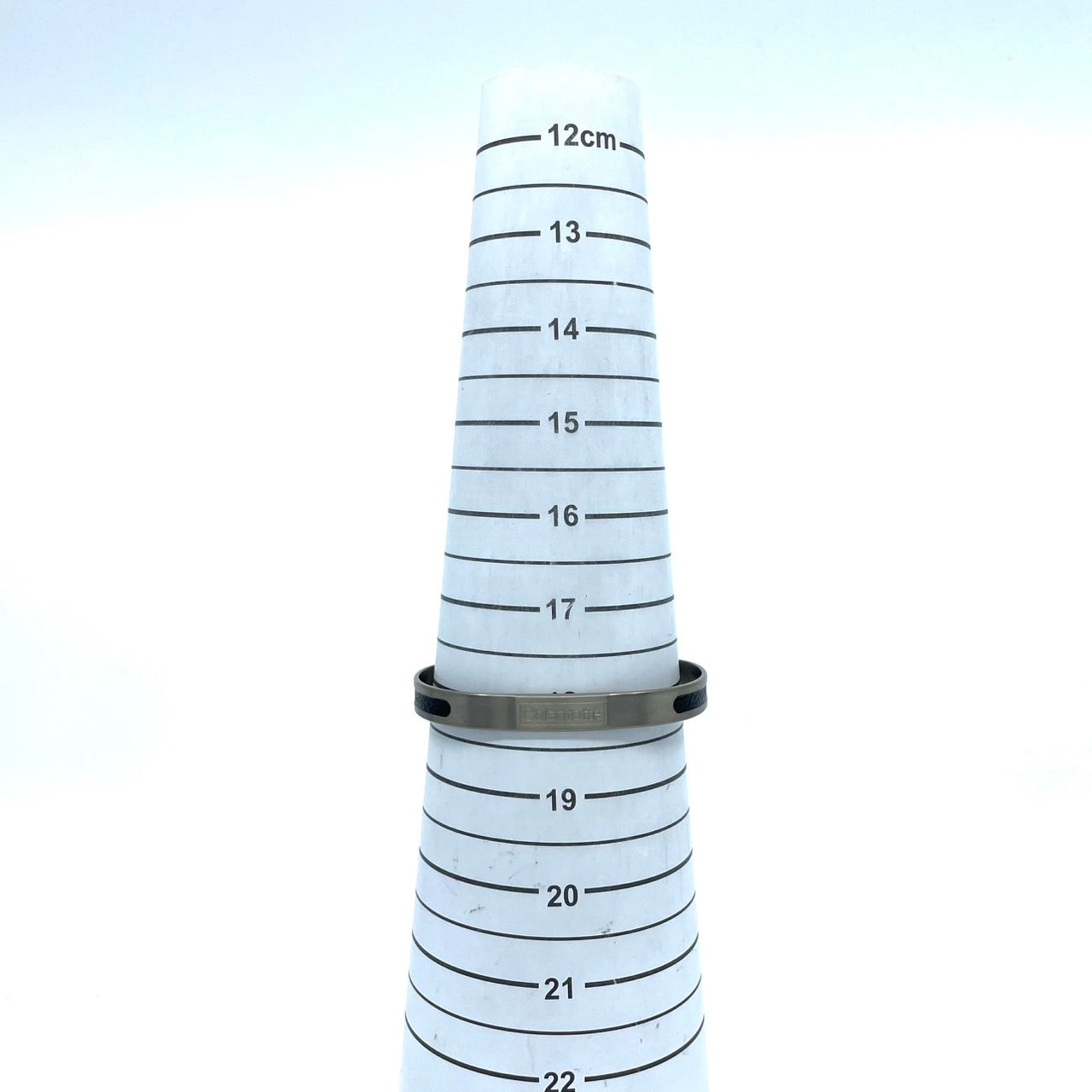 美品 ColanTotte コラントッテ ブレスレット バングル シルバーカラー マグチタン ブラック 黒 アクセサリー メンズ I1