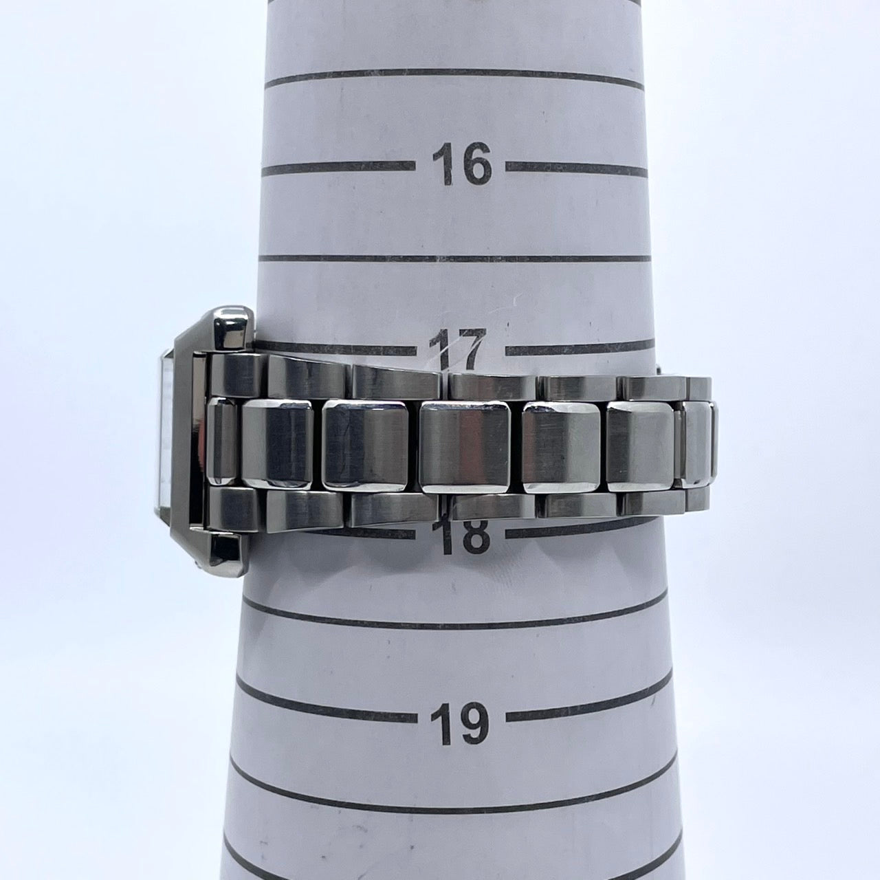 【電池交換済/稼働品】Paul Smith ポールスミス メンズ 腕時計 トノー シルバー アイボリー文字盤 クオーツ アナログ エレガント スタイリッシュ クラシック ビジネス カジュアル 人気モデル ユニークデザイン クリーニング済 G4