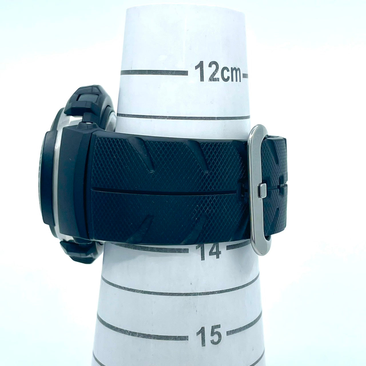 【電池交換済/稼働品】CASIO G-SHOCK G-300 カシオ Gショック メンズ 腕時計 アナデジ レッド ブラック 耐衝撃構造 20気圧防水 多機能 ワールドタイム ストップウォッチ アラーム スポーティ カジュアル クリーニング済 G6