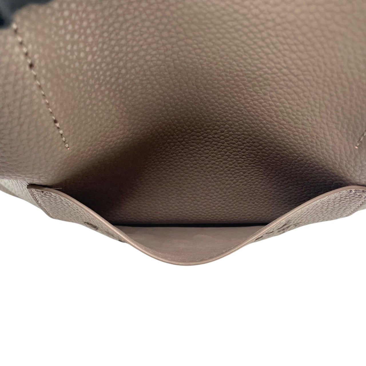 【美品】Vittorio Godi ヴィットリオゴーディ ハンドバッグ トートバッグ 本革 レザー シボ革 グレー グレージュ系 ワールドマップ ロゴ型押し レディース エレガント カジュアル デイリーユース 人気モデル クリーニング済み s95