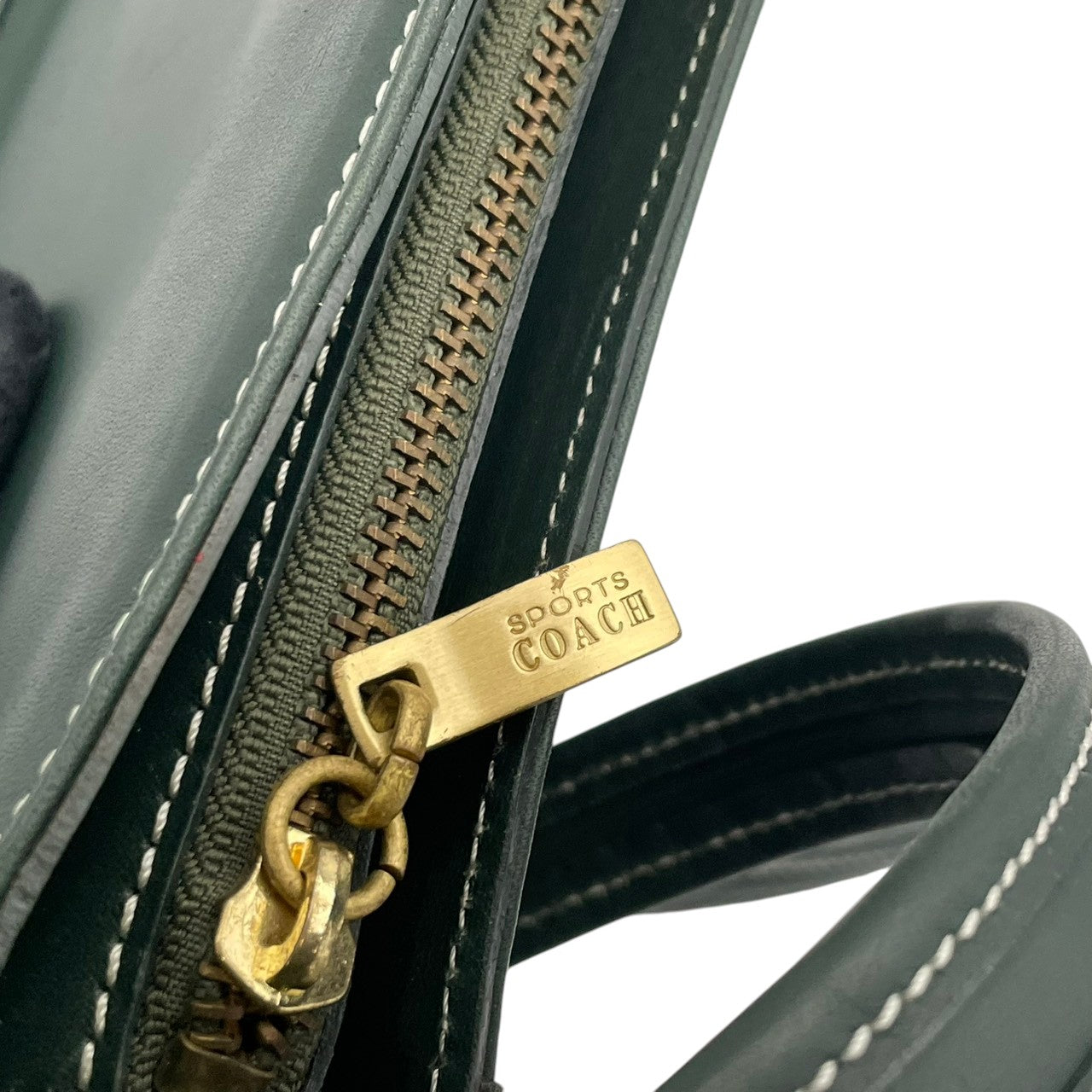 美品 COACH コーチ スポーツコーチ ショルダーバッグ グローブタンドレザー カウハイド グリーン 深緑 ヴィンテージ ワンショルダー 牛革 白ステッチ 斜めがけ ハンドバッグ レディース 通勤 普段使い シンプル U3