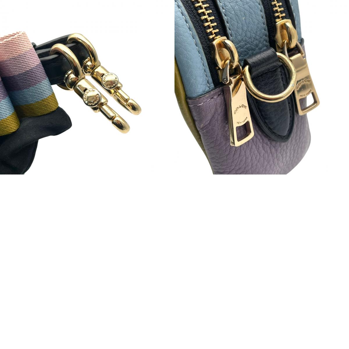 美品 COACH コーチ ショルダーバッグ カメラバッグ ペブルドレザー マルチカラー ゴールド金具 牛革 ホース キャリッジ ロゴ レディース 斜めがけ 上品 アイボリー パープル カラーブロック 普段使い コンパクト 91082 U3
