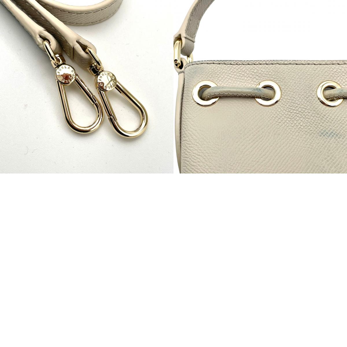 フルラ FURLA ハンドバッグ ショルダーバッグ 2WAY レザー 本革 ベージュ 無地 ビンテージ クラシック エレガント 上品 鞄 斜め掛け可 自立可 レディース 女子会 お出かけ 旅行 デイリー 華やか ゴールド金具 ロゴチャーム 希少 良品 S87