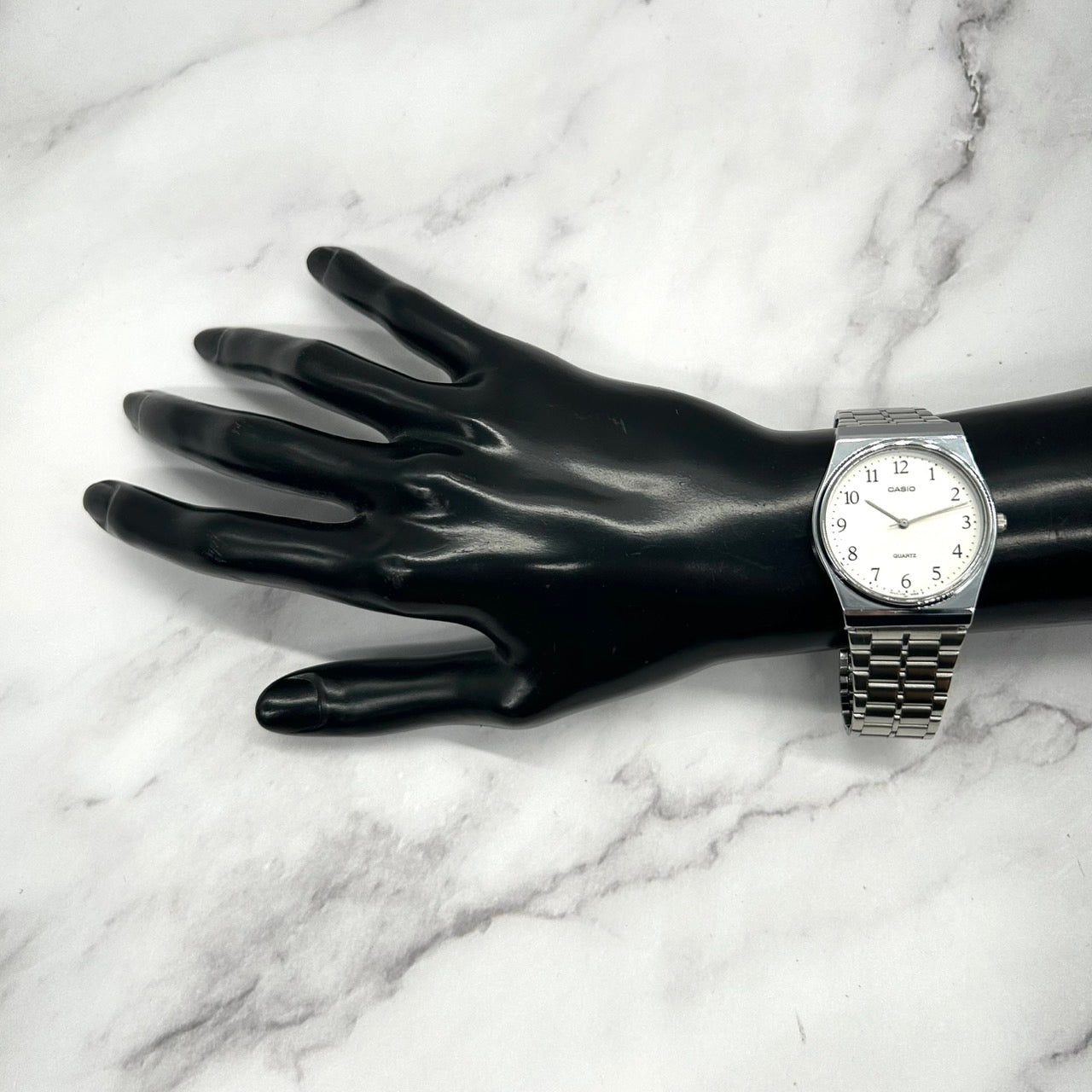 【美品/稼働品】カシオ CASIO 腕時計 MQ-336 メンズウォッチ スタンダード アナログ クオーツ シルバー ホワイト文字盤 ステンレス シンプル クラシック ビジネス カジュアル エレガント 軽量 ドレスウォッチ クリーニング済み G2