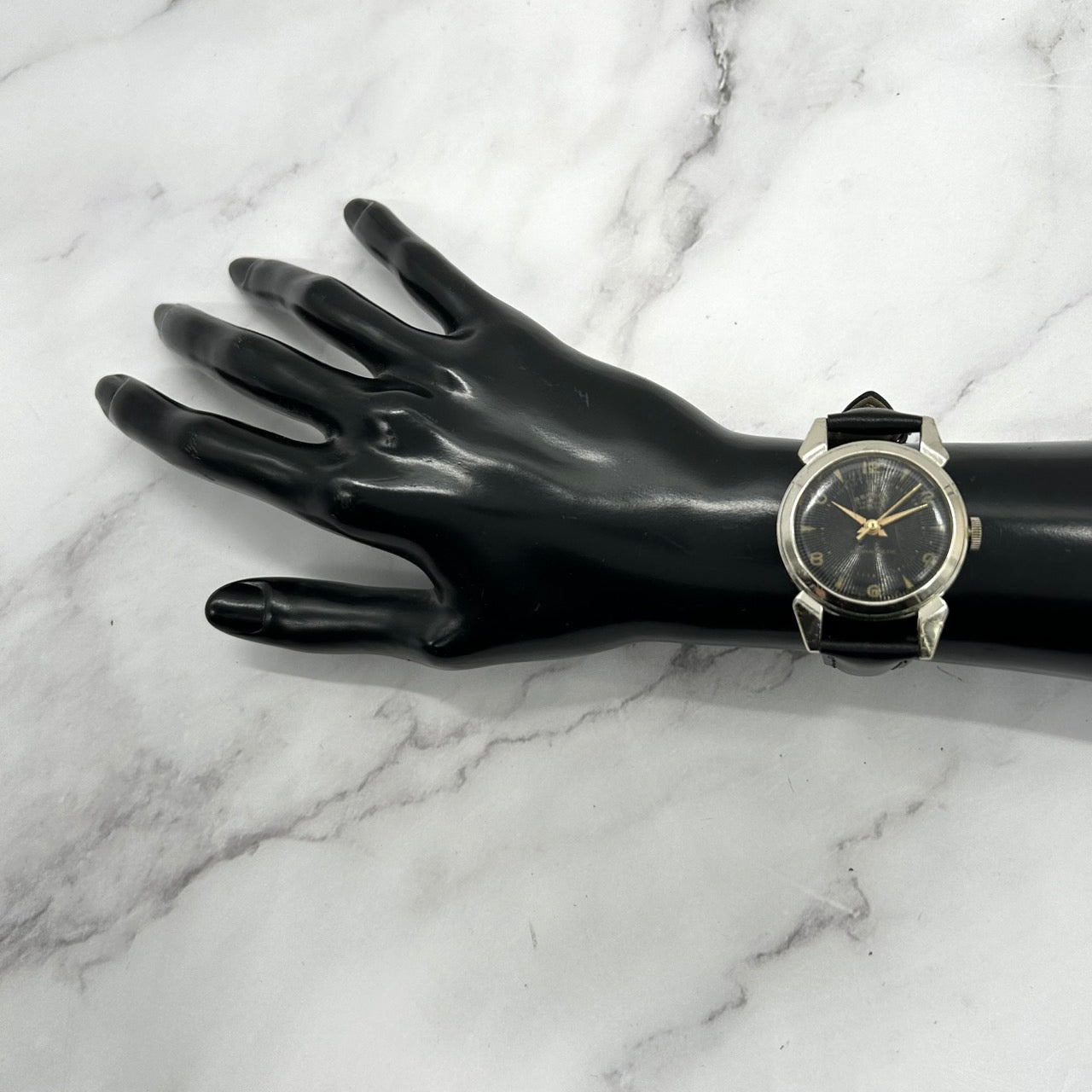 【稼働品】GENEVA DE LUXE JEWELED ジュネーブ 腕時計 メンズ 手巻き アナログ ヴィンテージ アンティーク クラシックウォッチ スイス製 ブラックダイヤル ANTIMAGNETIC 希少 レア クリーニング済み おしゃれ ファッション G5