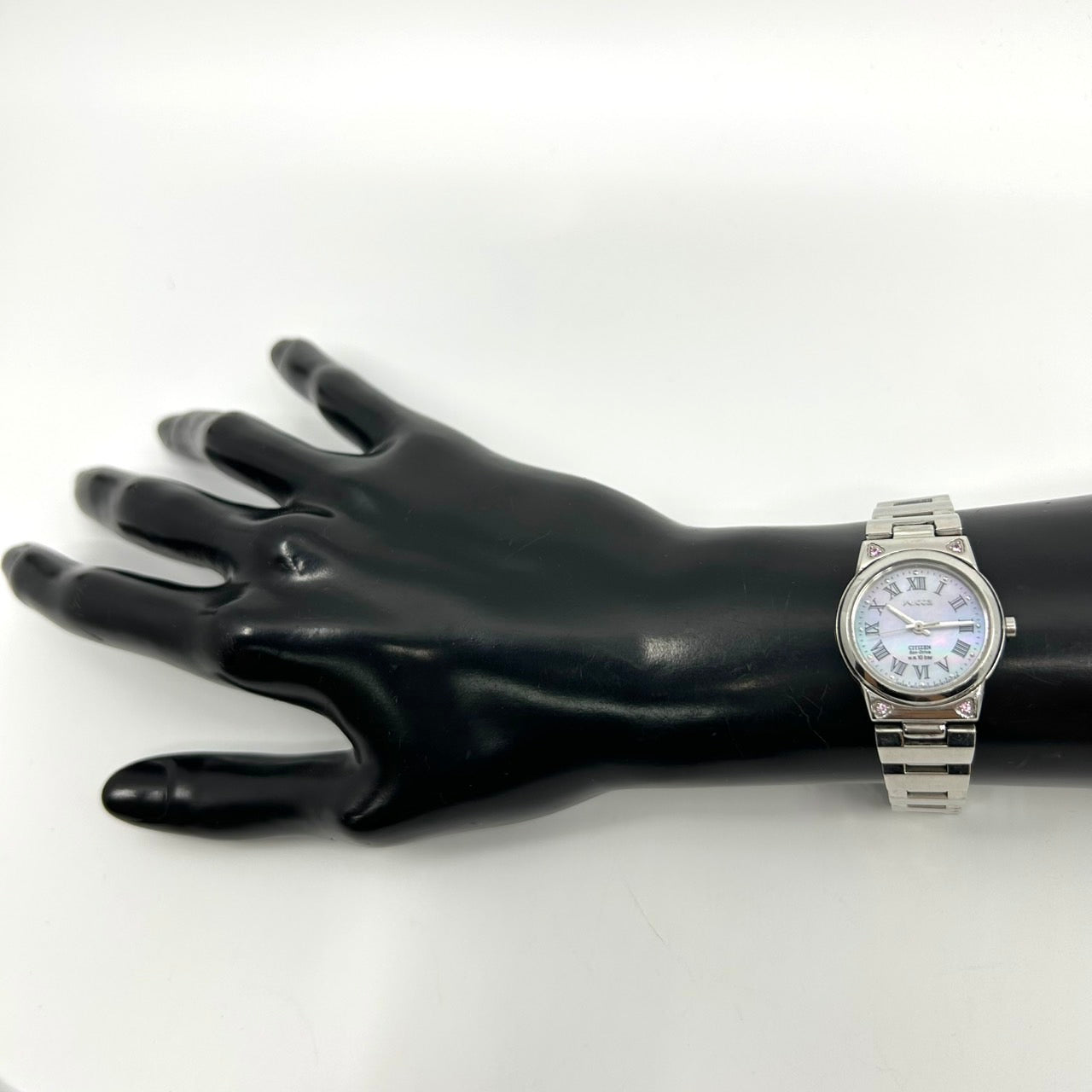 CITIZEN wicca シチズン ウィッカ エコドライブ E031-S022568 腕時計 レディース ソーラー アナログ パープルシェル文字盤 シルバー ピンク ローマ数字インデックス シェル 10気圧防水 稼働品 カラーストーン G5