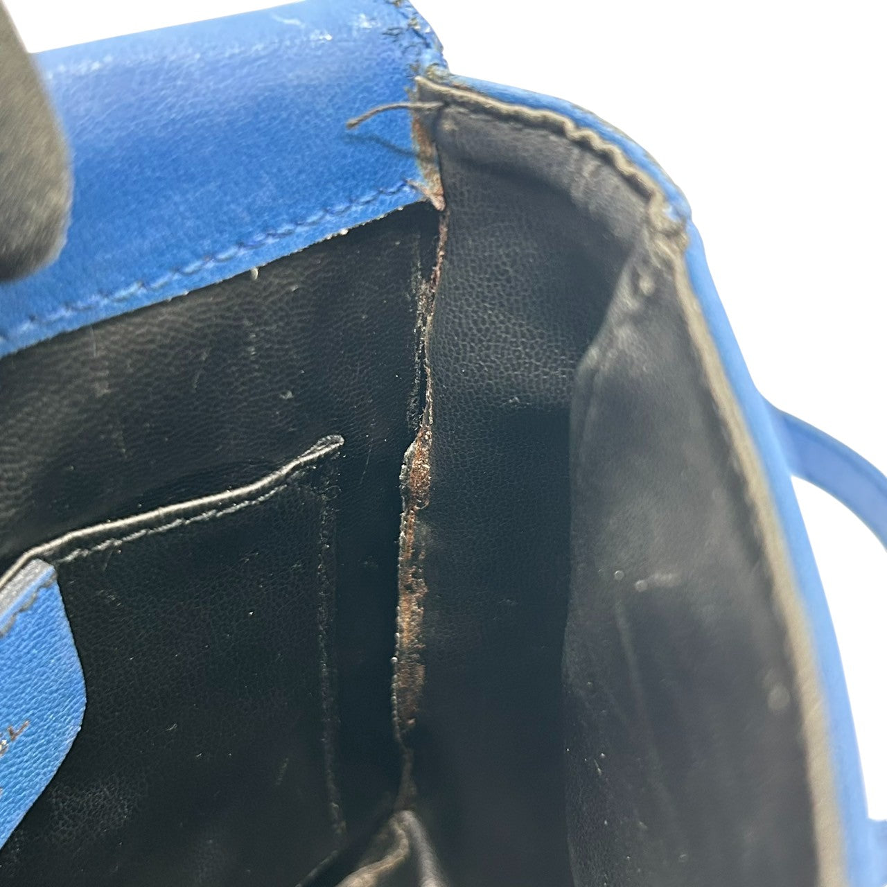 ランセル LANCEL ショルダーバッグ ポシェット ミニバッグ ヴィンテージ ビンテージ レザー 本革 ブルー 青 ゴールド金具 ロゴチャーム フラップ レディース クラシック レトロ 斜め掛け可 肩掛け おしゃれ 可愛い クリーニング済み s39