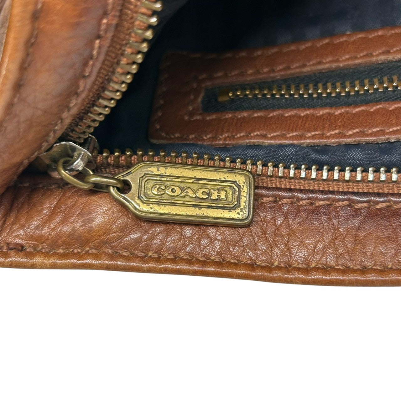 オールドコーチ ショルダーバッグ 4907 ヴィンテージ グラブタンレザー 本革 ブラウン バケツ型 斜め掛け可 レディース メンズ ユニセックス 90年代 USA製 クラシックデザイン チャーム付き レトロ COACH vintage s53