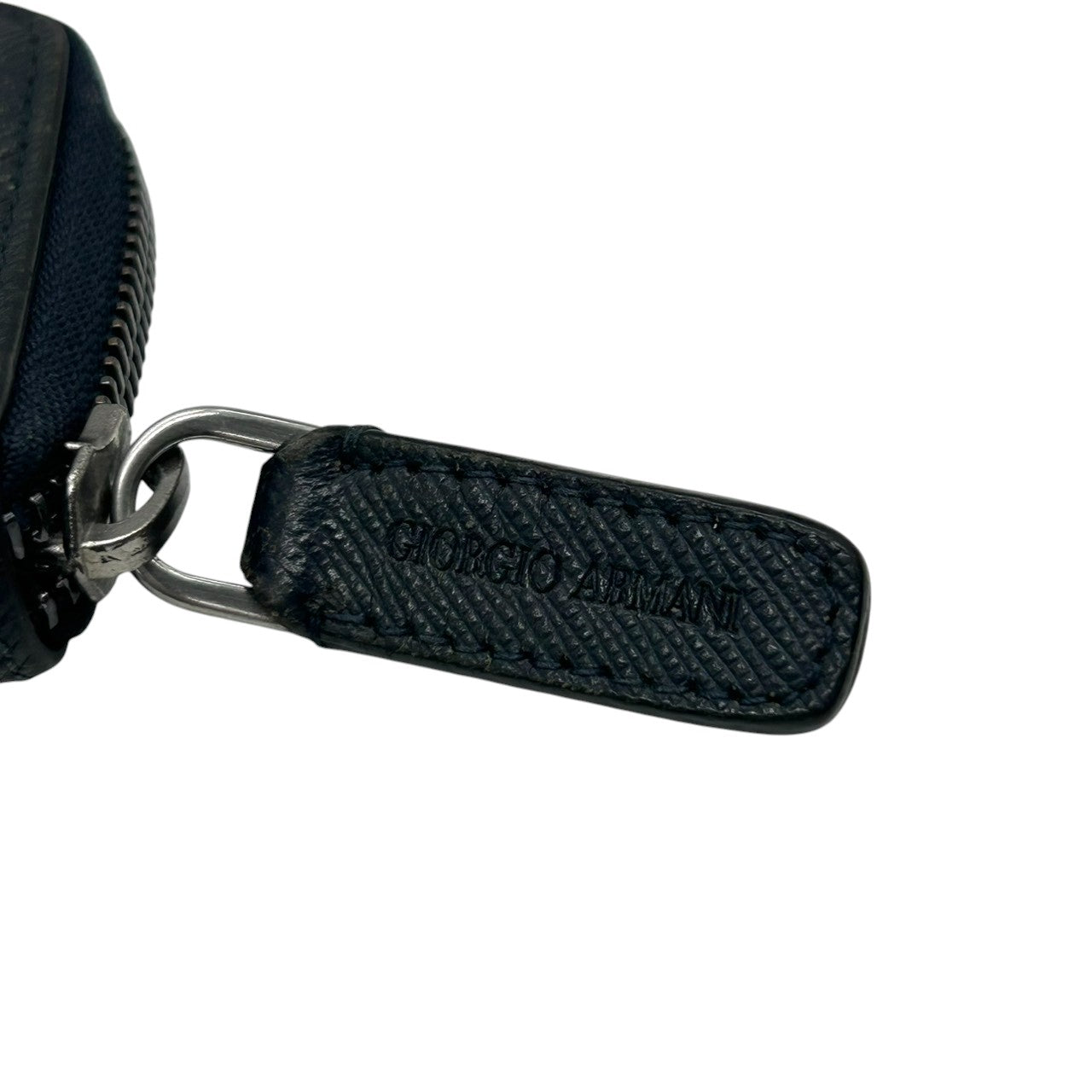 ジョルジオアルマーニ コインケース 小銭入れ L字ファスナー ミニ財布 サフィアーノレザー 本革 ネイビー 紺 GAロゴ メンズ レディース ユニセックス ビジネス フォーマル 上品 高級 イタリア製 GIORGIO ARMANI w2