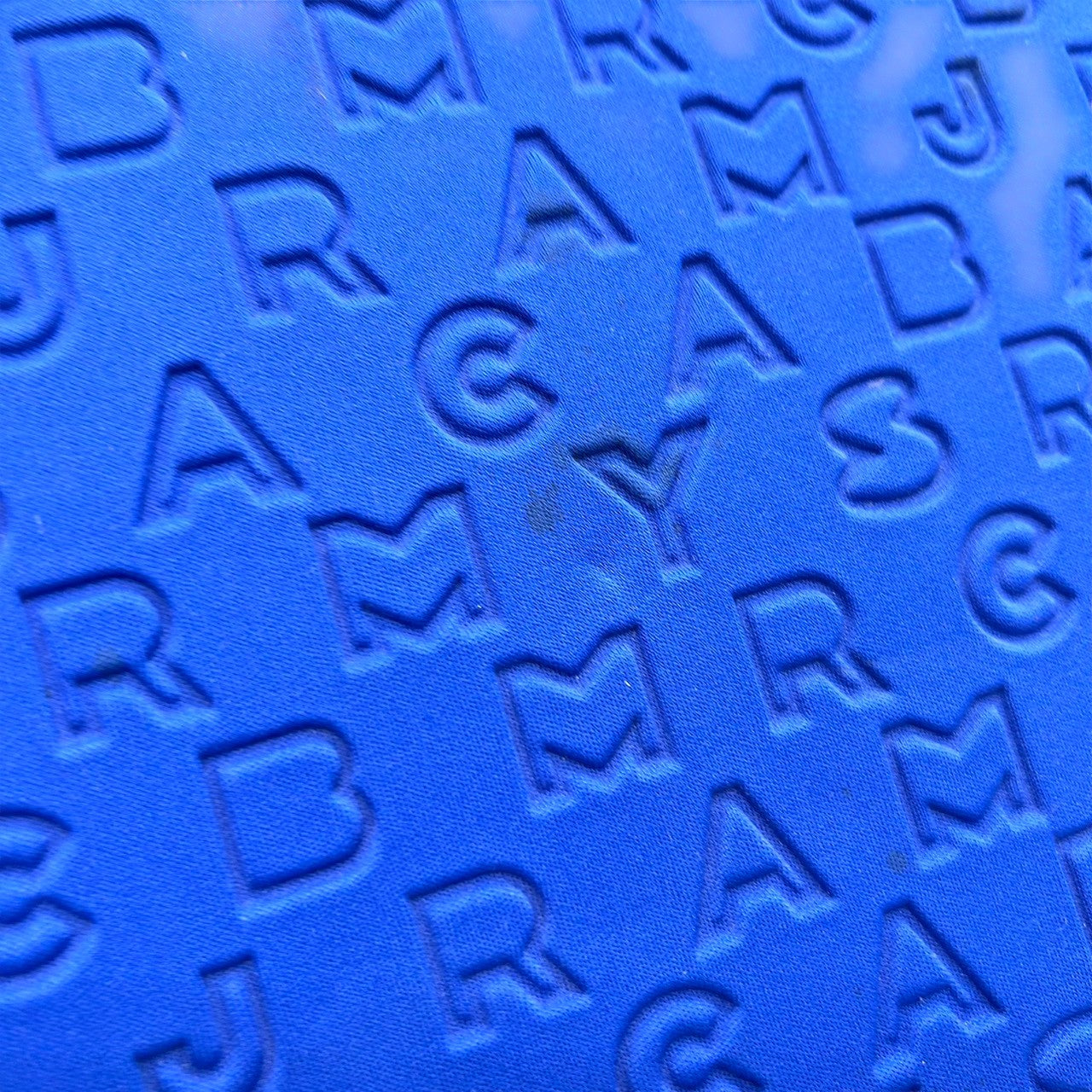 マークバイマークジェイコブス PCケース パソコンケース ナイロン ブルー ロゴ総柄 エンボス タブレットケース クラッチバッグ メンズ レディース MARC BY MARC JACOBS STANDARD SUPPLY WORKWEAR U6