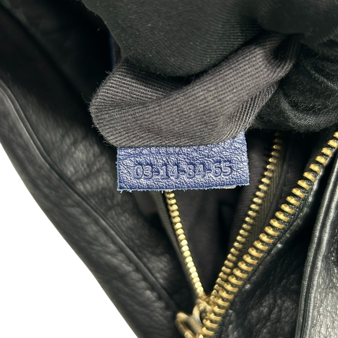 シーバイクロエ APRIL 2WAY ハンドバッグ ショルダーバッグ レザー トリコロール A4可 レディース 斜め掛け可 SEE BY CHLOE ブラック ベージュ ブルー 大容量 ロゴプレート 通勤通学 エレガント 自立可 U9