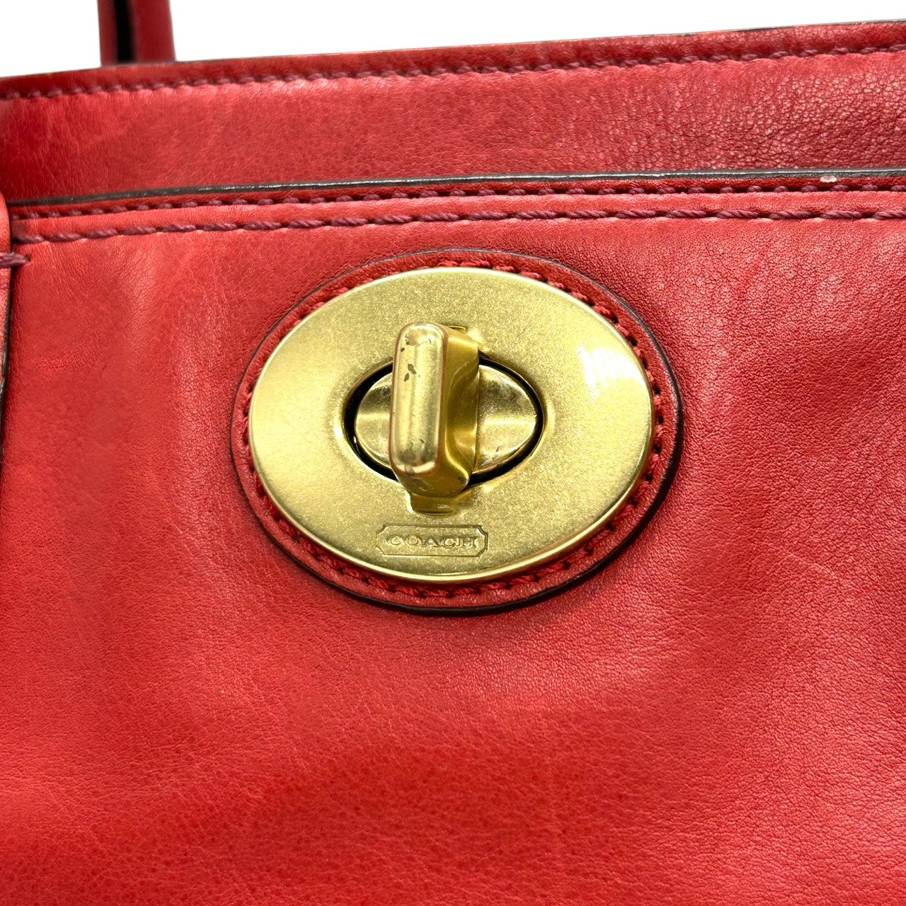 コーチ COACH レガシー ハンドバッグ トートバッグ ワンショルダー F12482 ターンロック A4収納可 自立可 レザー 本革 レッド 赤 レディース 通勤 通学 ビジネス エレガント クラシック ヴィンテージ s80