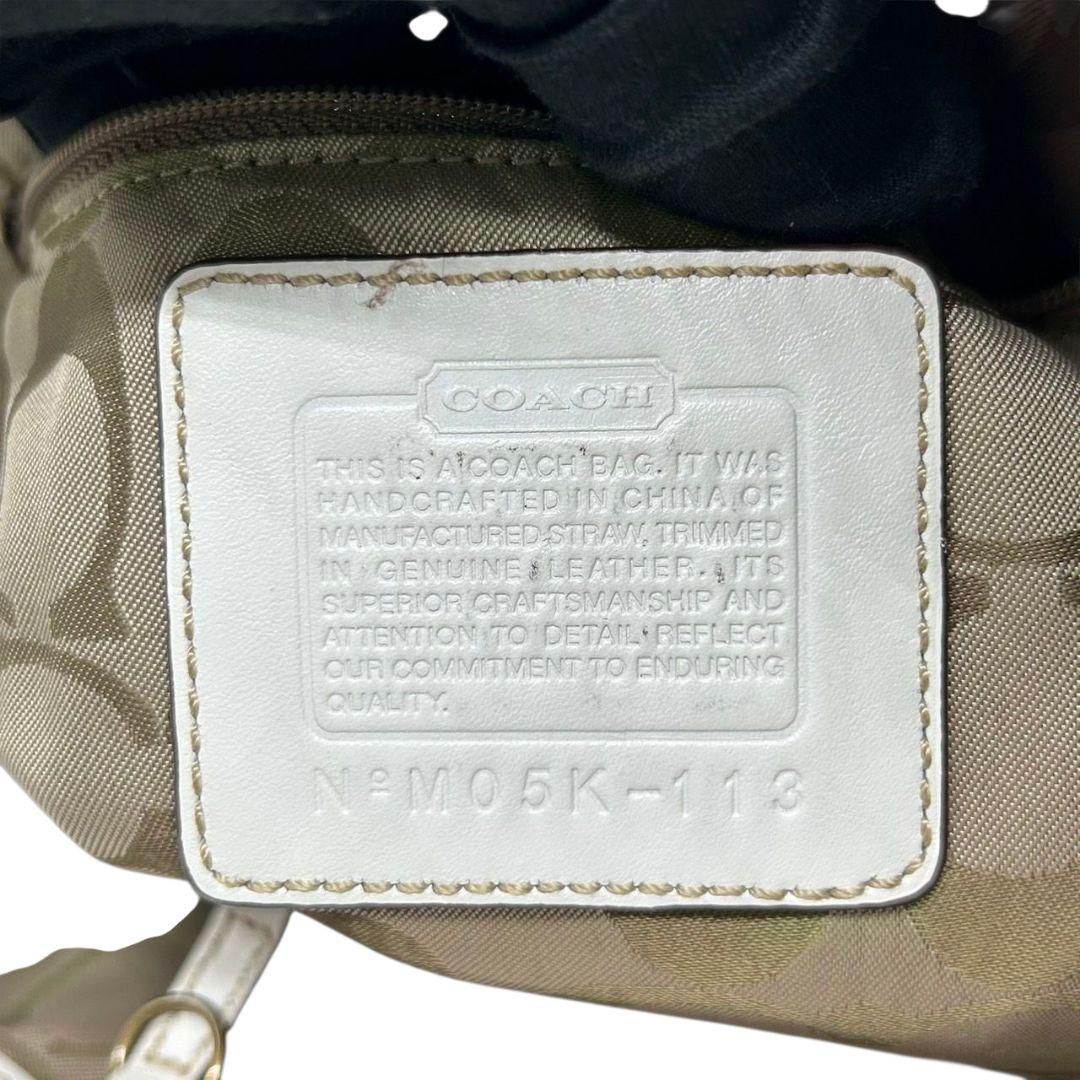 美品 コーチ ハンドバッグ 白 ハンプトンズ ストロー かごバッグ ワンショルダー 肩掛け可 トートバッグ ホワイト ベージュ ゴールド金具 ロゴタグ レザー 本革 COACH s44