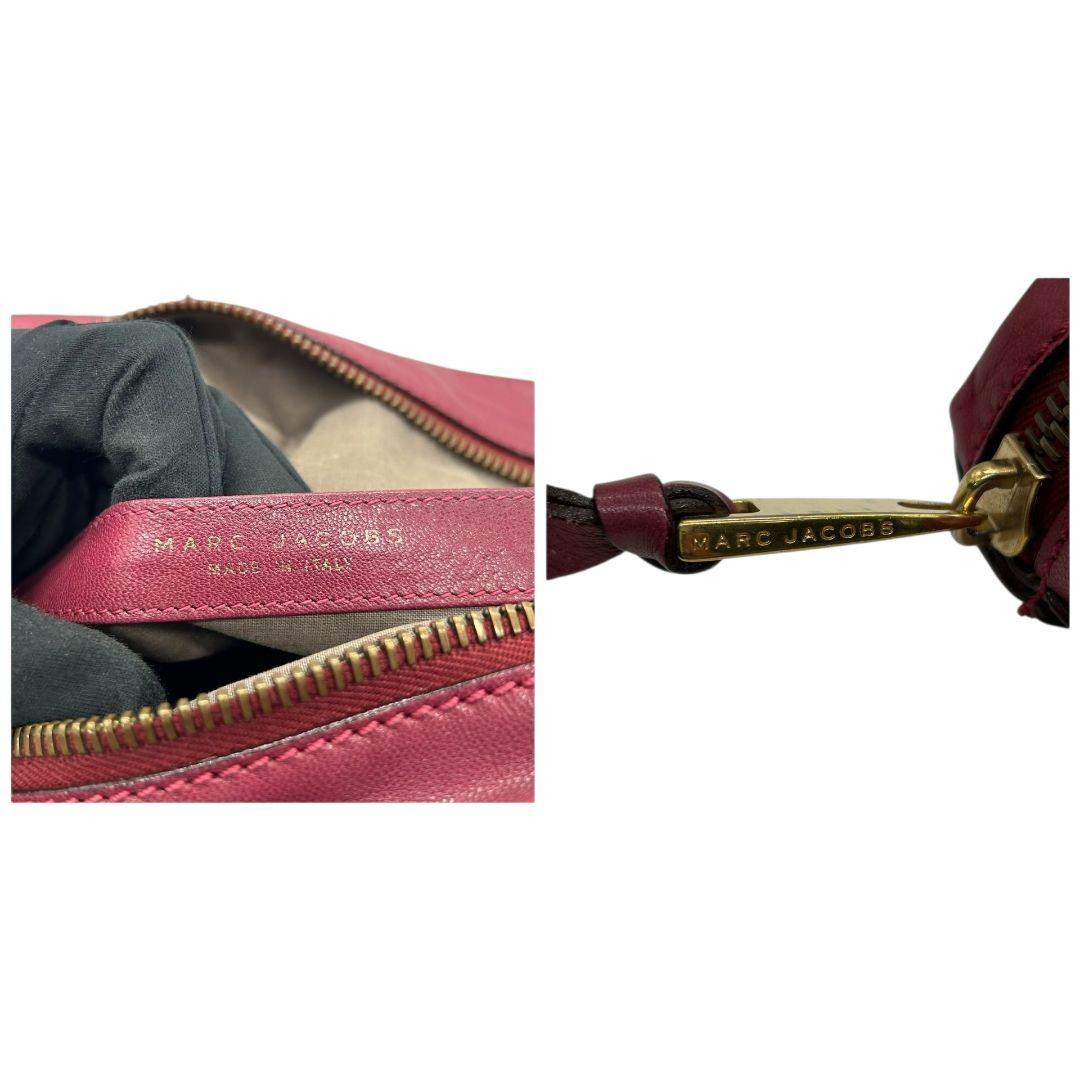 マークジェイコブス ハンドバッグ 赤 レッド キルティング スタッズロゴ レザー 本革 ミニボストン トートバッグ ワンショルダー 肩掛け可 ゴールド金具 MARC JACOBS s38
