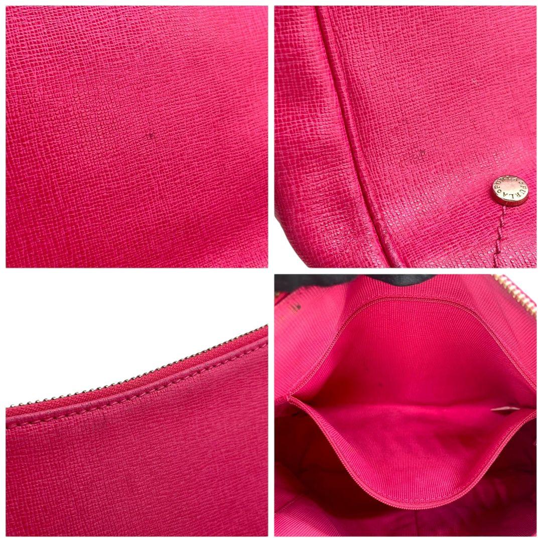 フルラ FURLA ショルダーバッグ ピンク ロゴ レザー 本革 斜め掛け可 チャーム付き ゴールド金具 シルバー金具 ロゴプレート T1 レディース