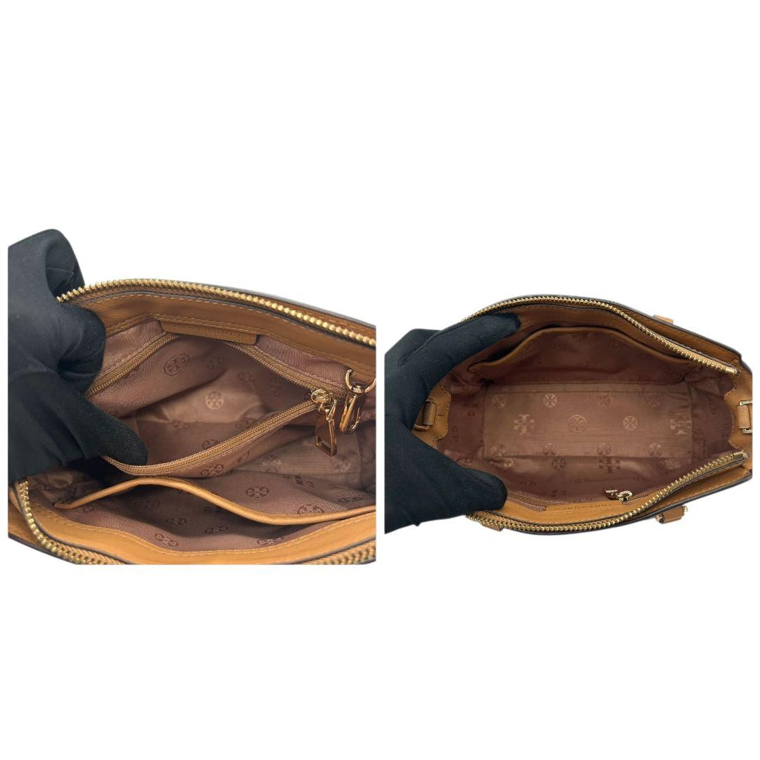 美品 トリーバーチ ハンドバッグ 茶 サフィアーノ 2way レザー PVC s42 ショルダーバッグ トートバッグ 自立可 斜め掛け可 ブラウン ゴールド金具 ロゴプレート 本革 TORY BURCH