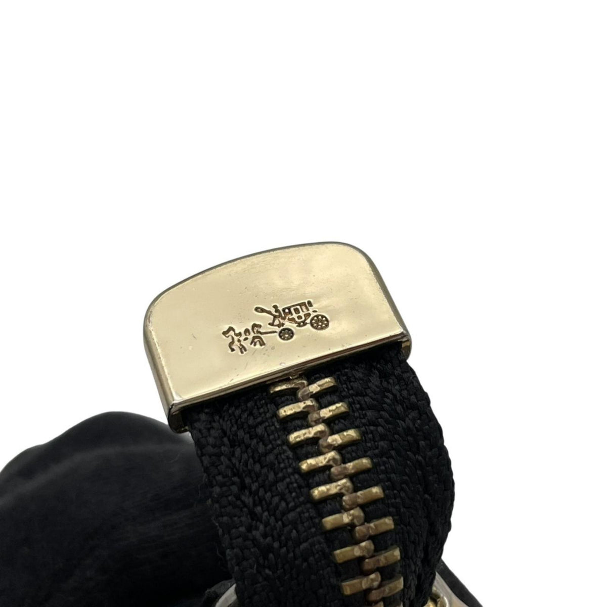 COACH コーチ ショルダーバッグ 2WAY ペブルドレザー 黒 ブラック F22215 チェーン ゴールド金具 本革 斜め掛け 肩掛け クロスボディ ハンドバッグ ファスナー開閉 レディース シンプル 上品 エレガント S86