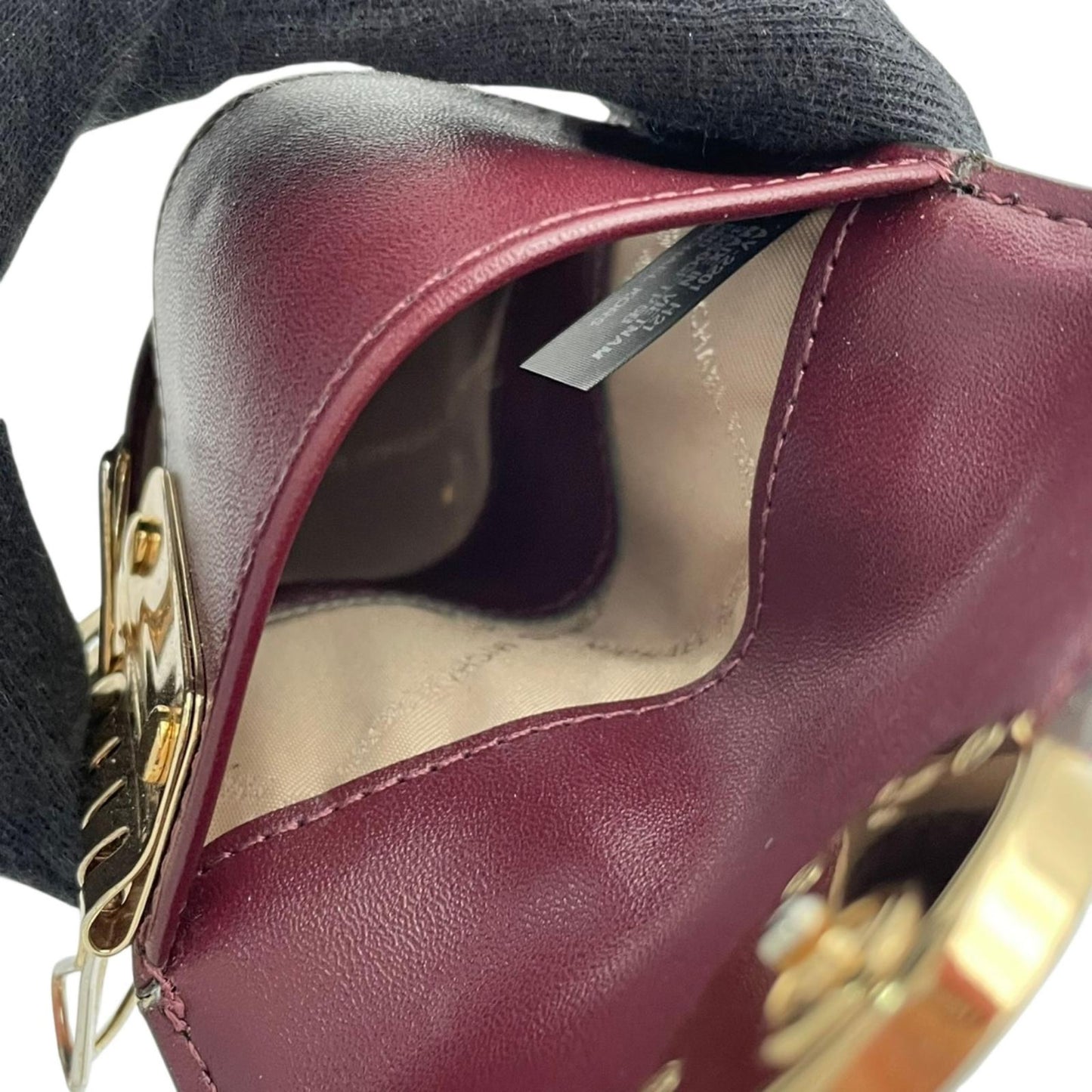 良品 マイケルコース MICHAEL KORS キーケース 鍵入れ 6連 MKシグネチャー サークルロゴ PVC レザー ブラウン 茶 ワインレッド ボルドー ゴールド金具 エレガント クラシック バイカラー レディース ウィメンズ 小物 デイリー M5