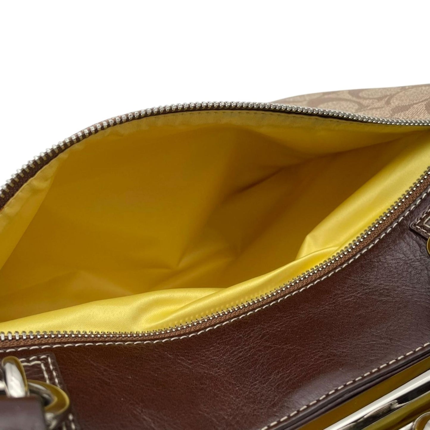 コーチ COACH シグネチャー トートバッグ PVC レザー ベージュ ブラウン ワンショルダー 自立可 A4サイズ収納可 がま口ポケット デザイン F15705 エレガント クラシック ビンテージスタイル 通勤 通学 ビジネス お出かけ 普段使い S9