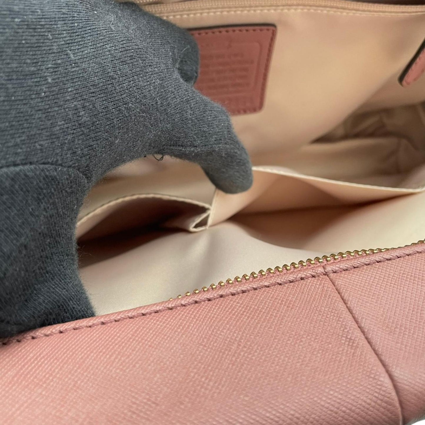 良品 コーチ COACH マディソン マデリン サッチェル サフィアーノレザー トートバッグ ショルダーバッグ 27854 ピンク シルバー金具 2WAY 肩掛け 大容量 A4収納可 エレガント フェミニン クラシック ヴィンテージ レディース 自立可 S69