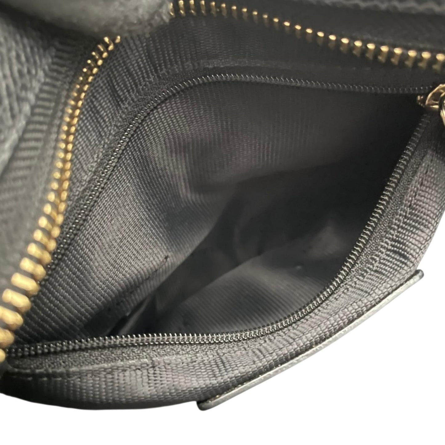 【良品】 コーチ COACH 2WAY トートバッグ ショルダーバッグ 34334 レオパード ヒョウ柄 PVC レザー ベージュ ブラック 黒 ゴールド金具 斜め掛け クロスボディ お出かけ デイリー エレガント 上品 レディース 定番 人気 s94