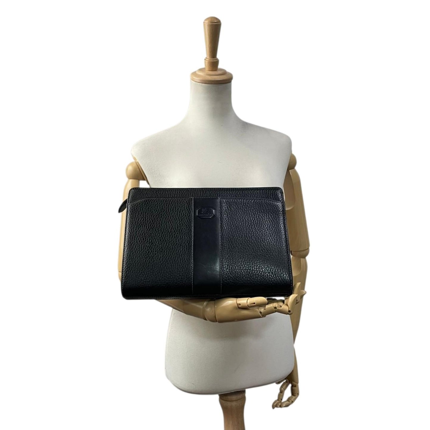 【美品】 バーバリー BURBERRY セカンドバッグ クラッチバッグ レザー 本革 ブラック 黒 裏地 ノバチェック シャドーホース ロゴプレート エレガント 冠婚葬祭 フォーマル 通勤 出張 ビジネス メンズ 定番 人気 カバン S92