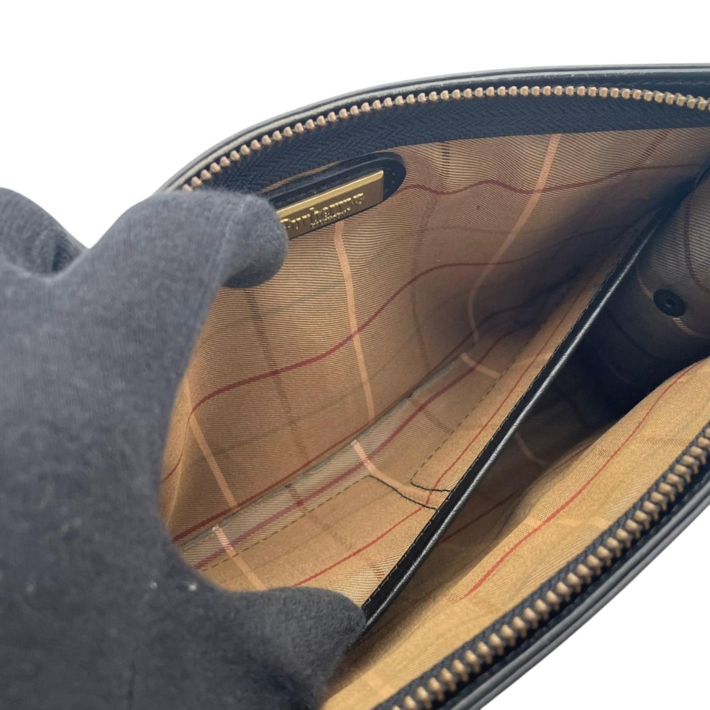バーバリー BURBERRY セカンドバッグ クラッチバッグ レザー 本革 ブラック 黒 ノバチェック シャドーホース ロゴ型押し ヴィンテージ オールド メンズ ビジネス 通勤 出張 冠婚葬祭 フォーマル エレガント 上品 レトロ 定番 S92
