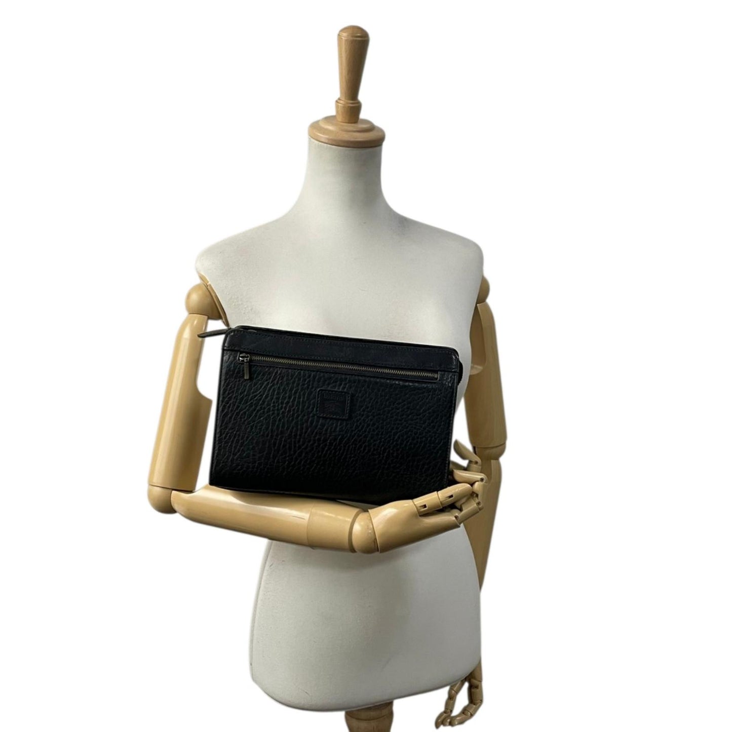 バーバリー BURBERRY セカンドバッグ クラッチバッグ レザー 本革 ブラック 黒 ノバチェック シャドーホース ロゴ型押し ヴィンテージ オールド メンズ ビジネス 通勤 出張 冠婚葬祭 フォーマル エレガント 上品 レトロ 定番 S92