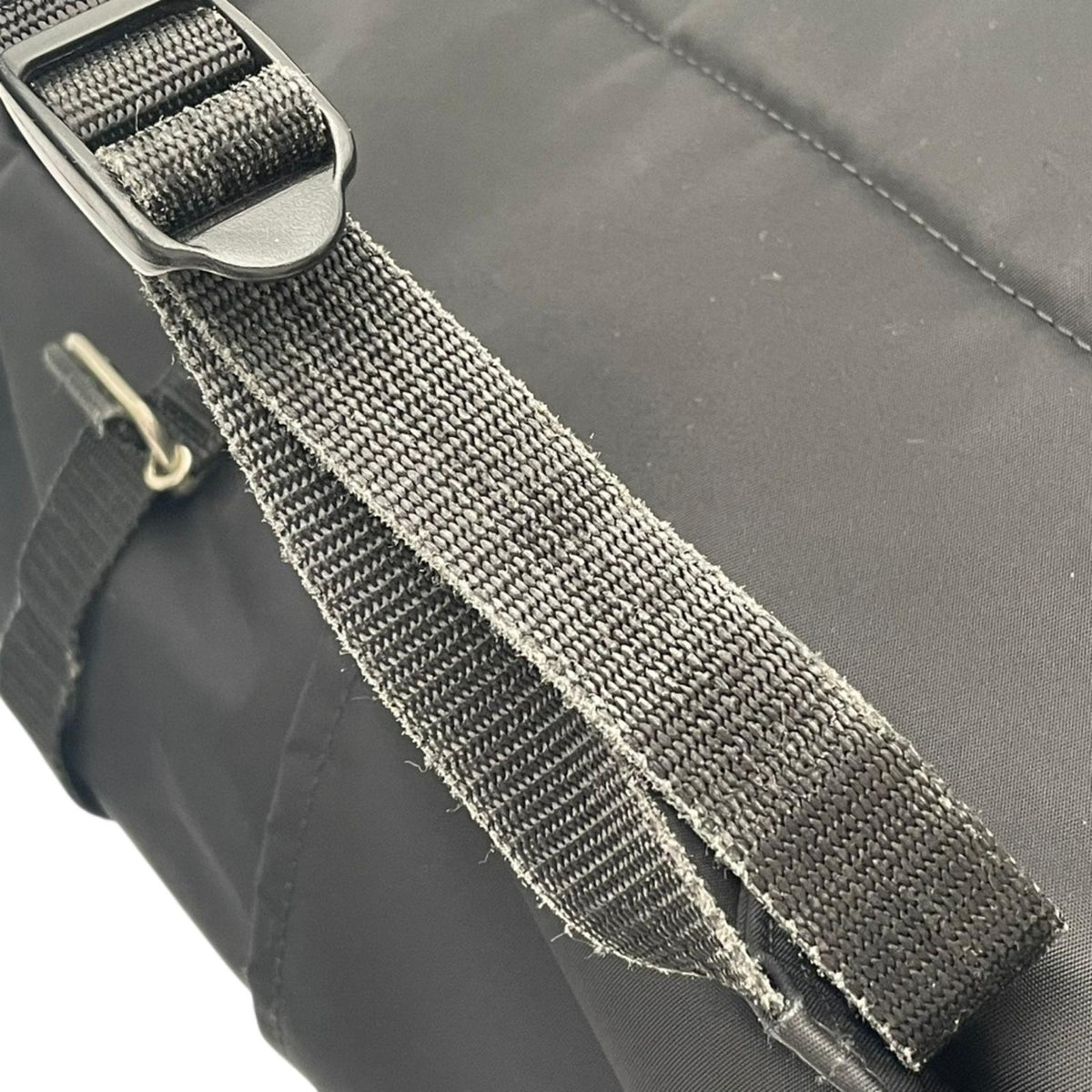 バーバリーブラックレーベル BURBERRY BLACK LABEL ノバチェック柄 ナイロン バックパック リュックサック デイパック ブラック 黒 ベージュ シルバー金具 A4収納可 通勤 通学 メンズ レディース ユニセックス 大容量 S88