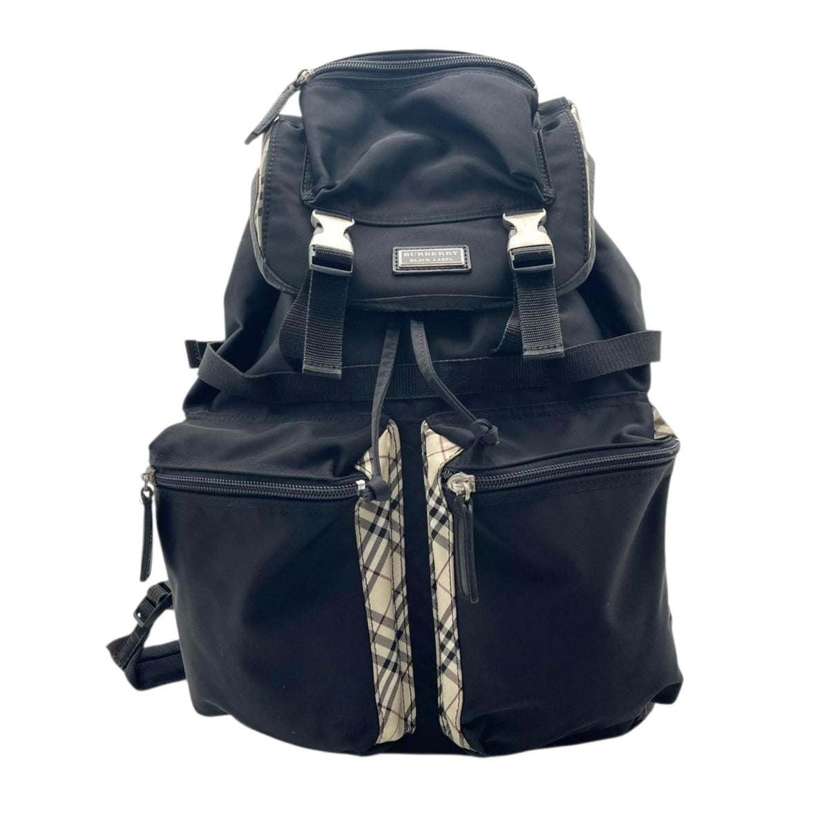 バーバリーブラックレーベル BURBERRY BLACK LABEL ノバチェック柄 ナイロン バックパック リュックサック デイパック ブラック 黒 ベージュ シルバー金具 A4収納可 通勤 通学 メンズ レディース ユニセックス 大容量 S88