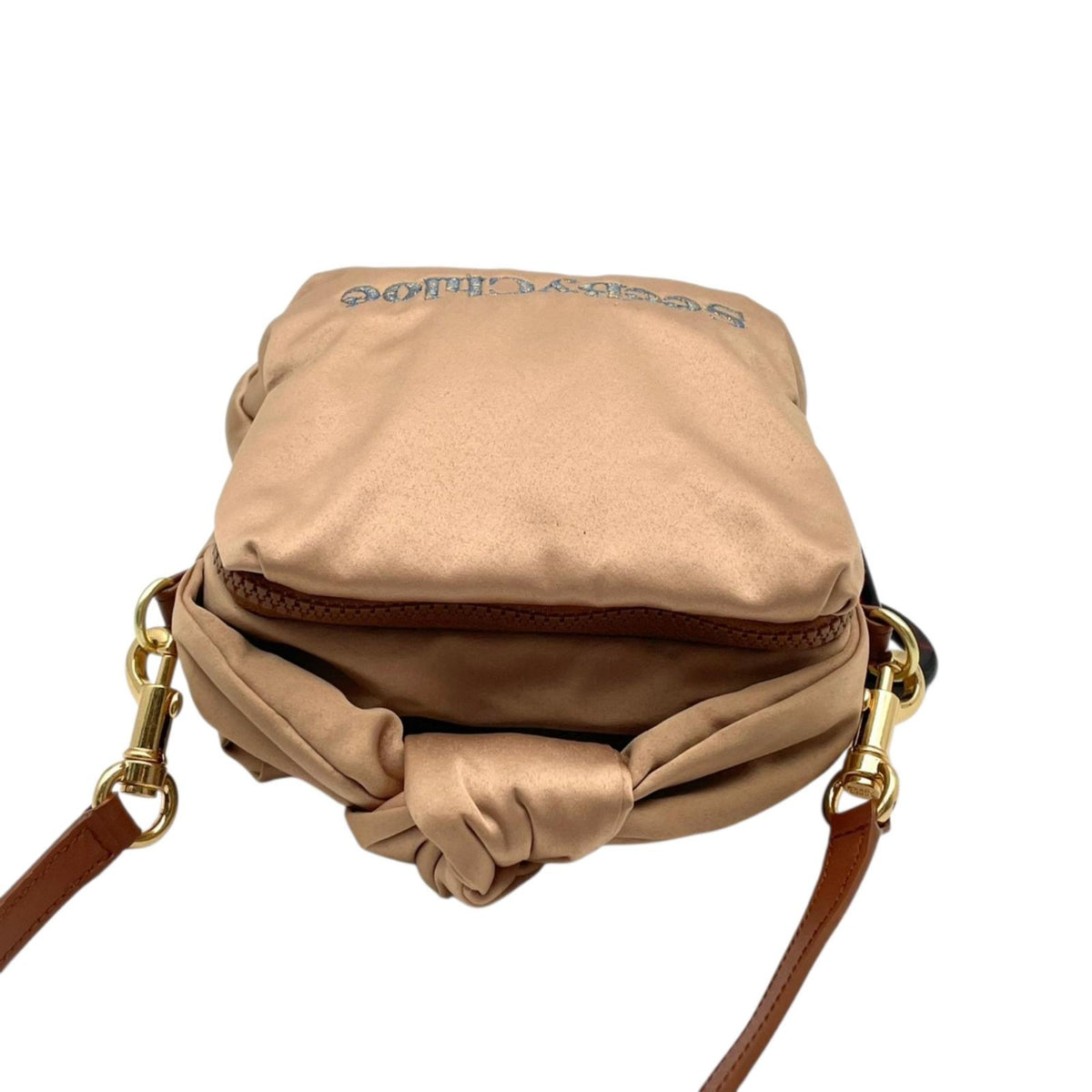 シーバイクロエ SEE BY CHLOE TILLY ティリー スモールカメラバッグ ショルダーバッグ ハンドバッグ 2WAY 斜め掛け キャンバス レザー 本革 ライトブラウン ベージュ系 刺繍ロゴ ゴールド金具 カジュアル レディース S35