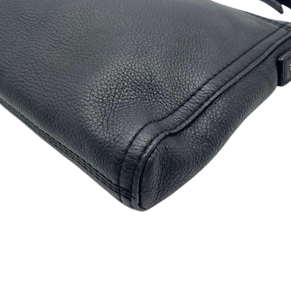 【美品】ケイトスペード kate spade コブルヒル カーソン Cobble Hill Carson レザー ショルダーバッグ 斜め掛け クロスボディ フラップ 本革 ブラック 黒 ゴールド金具 ストライプ柄 ライニング エレガント レディース S96