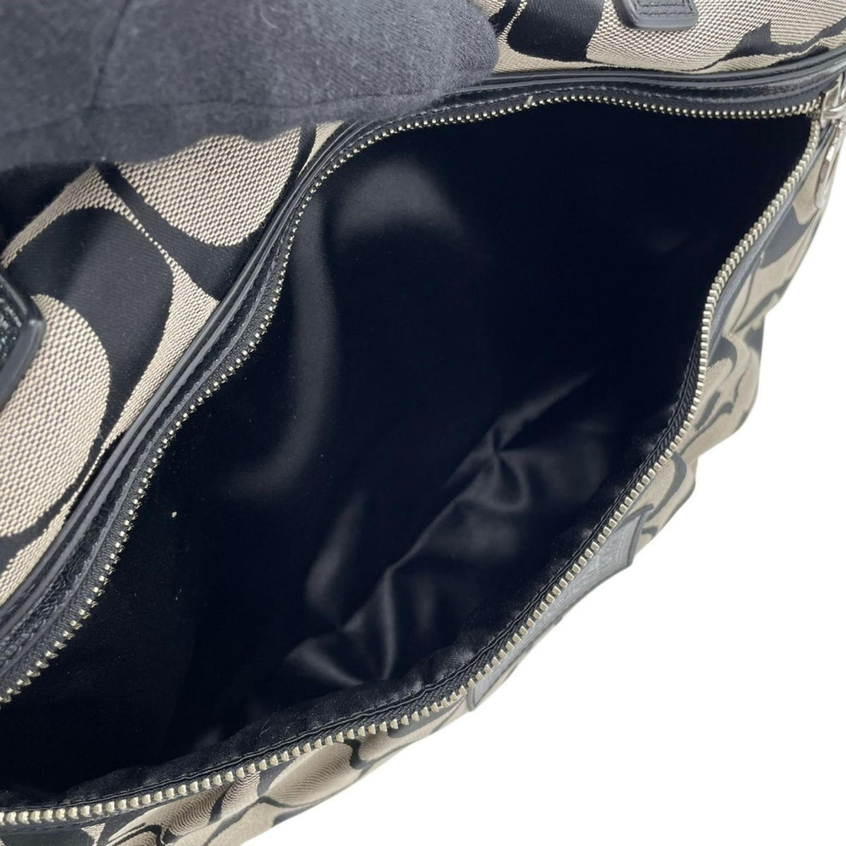 美品 COACH コーチ ポピー デイジー シグネチャー トートバッグ F22947 キャンバス レザー グレー ブラック 肩掛け A4収納 大容量 Y2K ヴィンテージ ハートチャーム レディース 通勤 通学 シルバー金具 S70