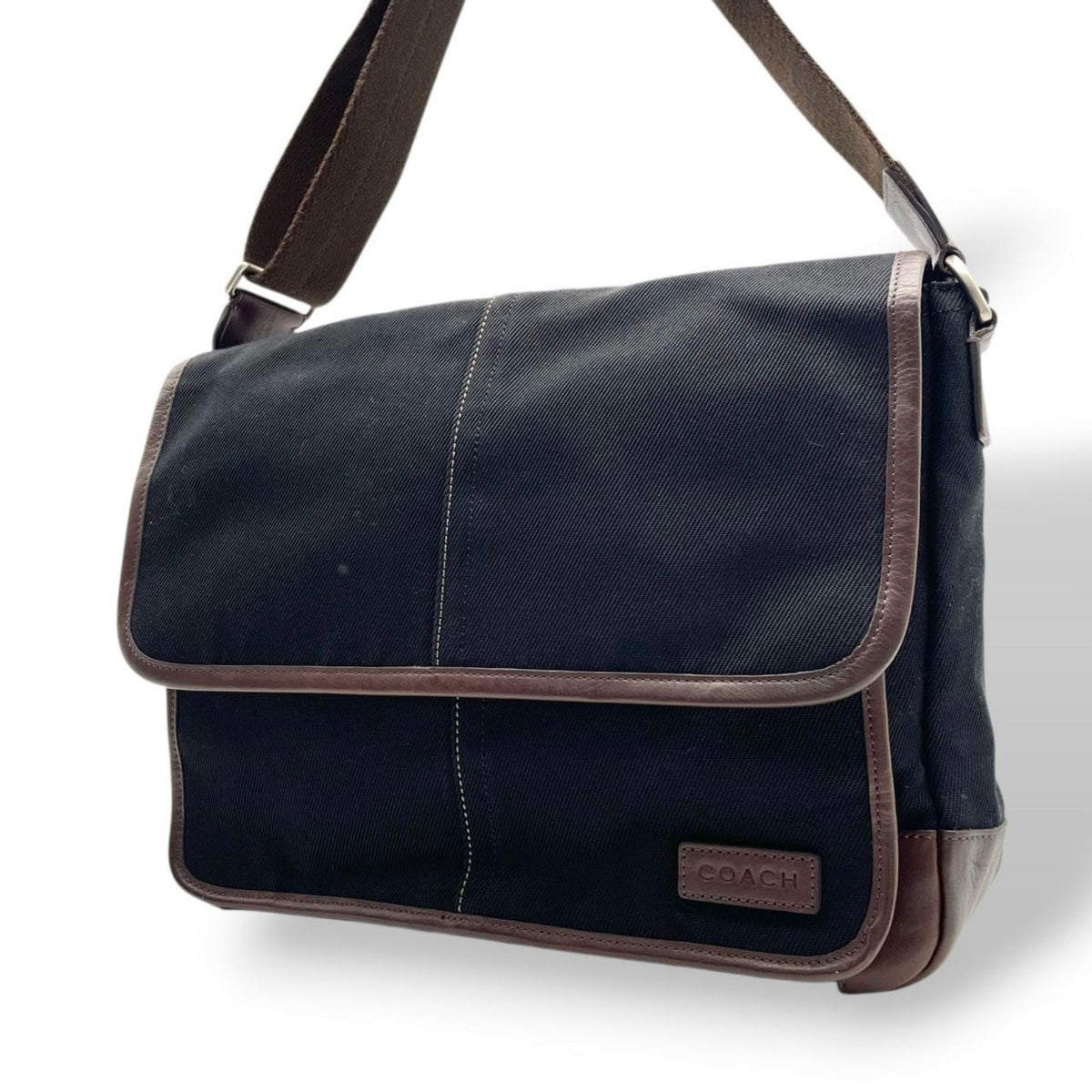 美品 COACH コーチ メッセンジャーバッグ ショルダーバッグ F70677 エセックス キャンバス レザー ブラック ブラウン フラップ 斜め掛け 肩掛け A4収納 大容量 メンズ レディース ユニセックス ビジネス 通勤 通学 S70