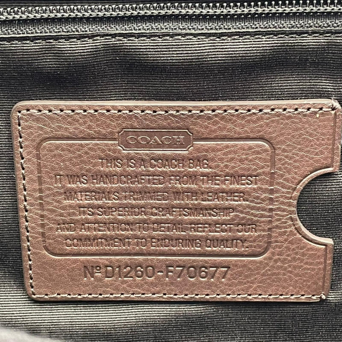 美品 COACH コーチ メッセンジャーバッグ ショルダーバッグ F70677 エセックス キャンバス レザー ブラック ブラウン フラップ 斜め掛け 肩掛け A4収納 大容量 メンズ レディース ユニセックス ビジネス 通勤 通学 S70