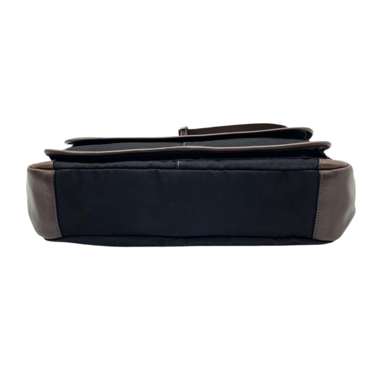 美品 COACH コーチ メッセンジャーバッグ ショルダーバッグ F70677 エセックス キャンバス レザー ブラック ブラウン フラップ 斜め掛け 肩掛け A4収納 大容量 メンズ レディース ユニセックス ビジネス 通勤 通学 S70