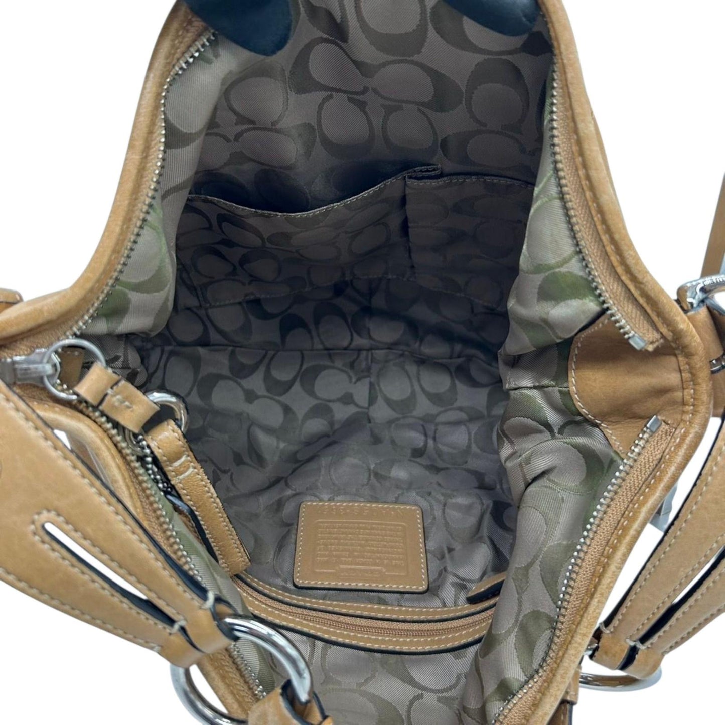 COACH コーチ ショルダーバッグ ホーボーバッグ 3651 レザー キャメル ブラウン ワンショルダー 肩掛け レディース シルバー金具 ビンテージ クラシック シンプル デイリーユース 通勤 通学 A4収納可能 クリーニング済み S44