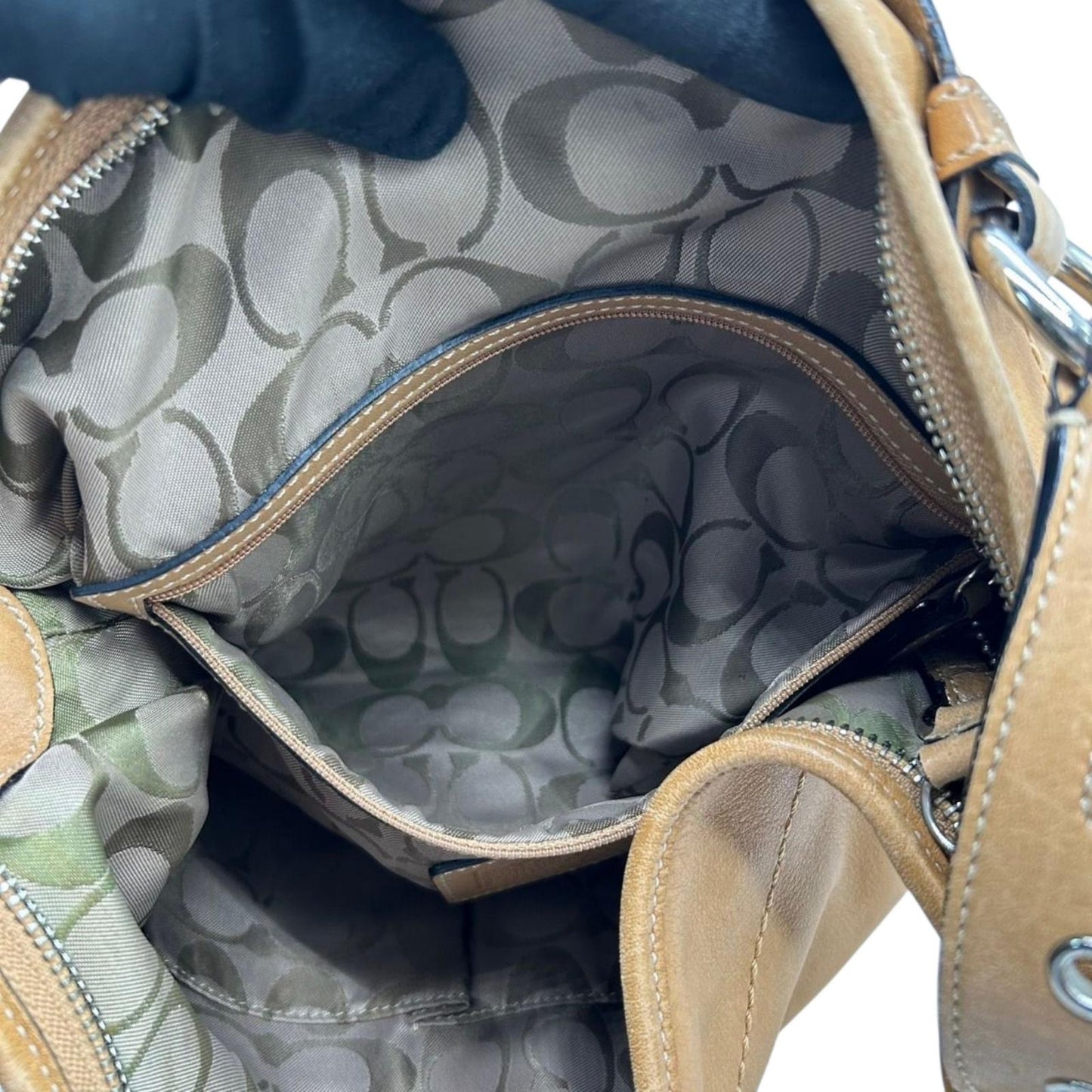 COACH コーチ ショルダーバッグ ホーボーバッグ 3651 レザー キャメル ブラウン ワンショルダー 肩掛け レディース シルバー金具 ビンテージ クラシック シンプル デイリーユース 通勤 通学 A4収納可能 クリーニング済み S44