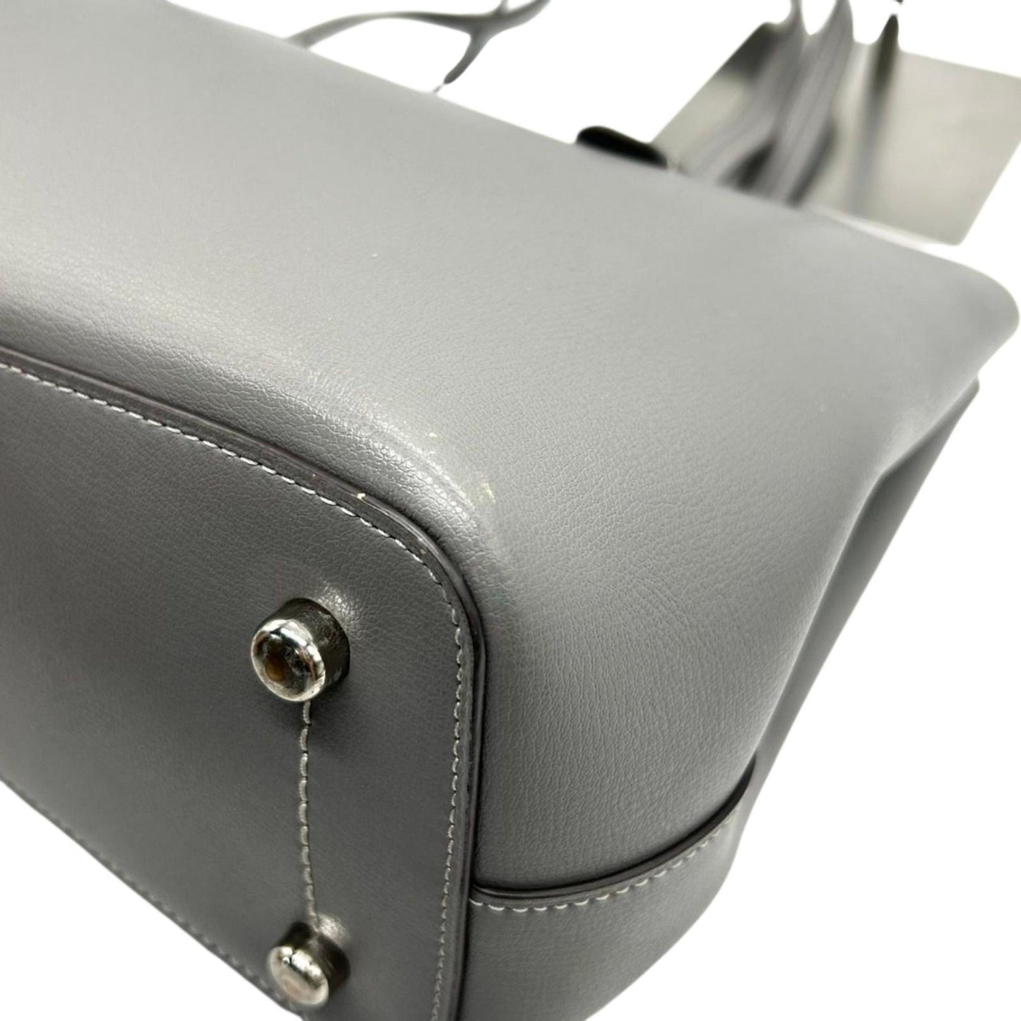 COACH コーチ トートバッグ F48733 レザー グレー A4収納可 肩掛け レディース 通勤 通学 ビジネスバッグ シンプル 大容量 ロゴチャーム付き エレガント スタイリッシュ 人気モデル クリーニング済み s31