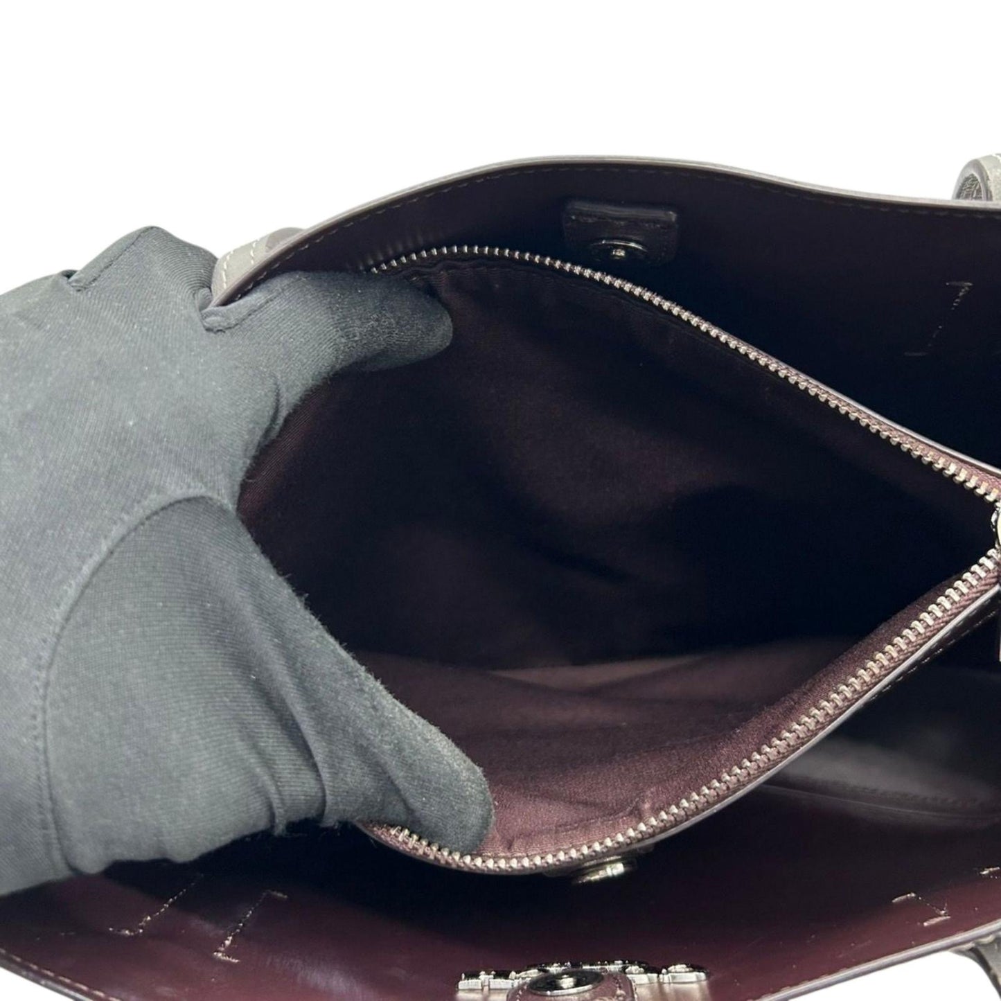 COACH コーチ トートバッグ F48733 レザー グレー A4収納可 肩掛け レディース 通勤 通学 ビジネスバッグ シンプル 大容量 ロゴチャーム付き エレガント スタイリッシュ 人気モデル クリーニング済み s31